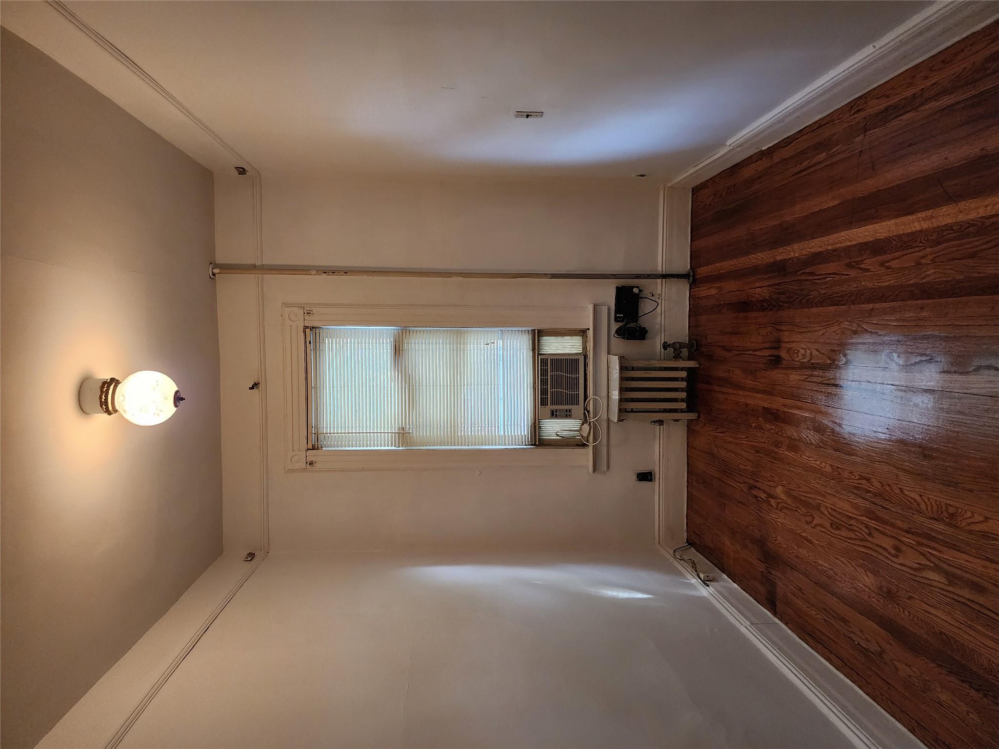 12-21 30th Drive Property Photo 15