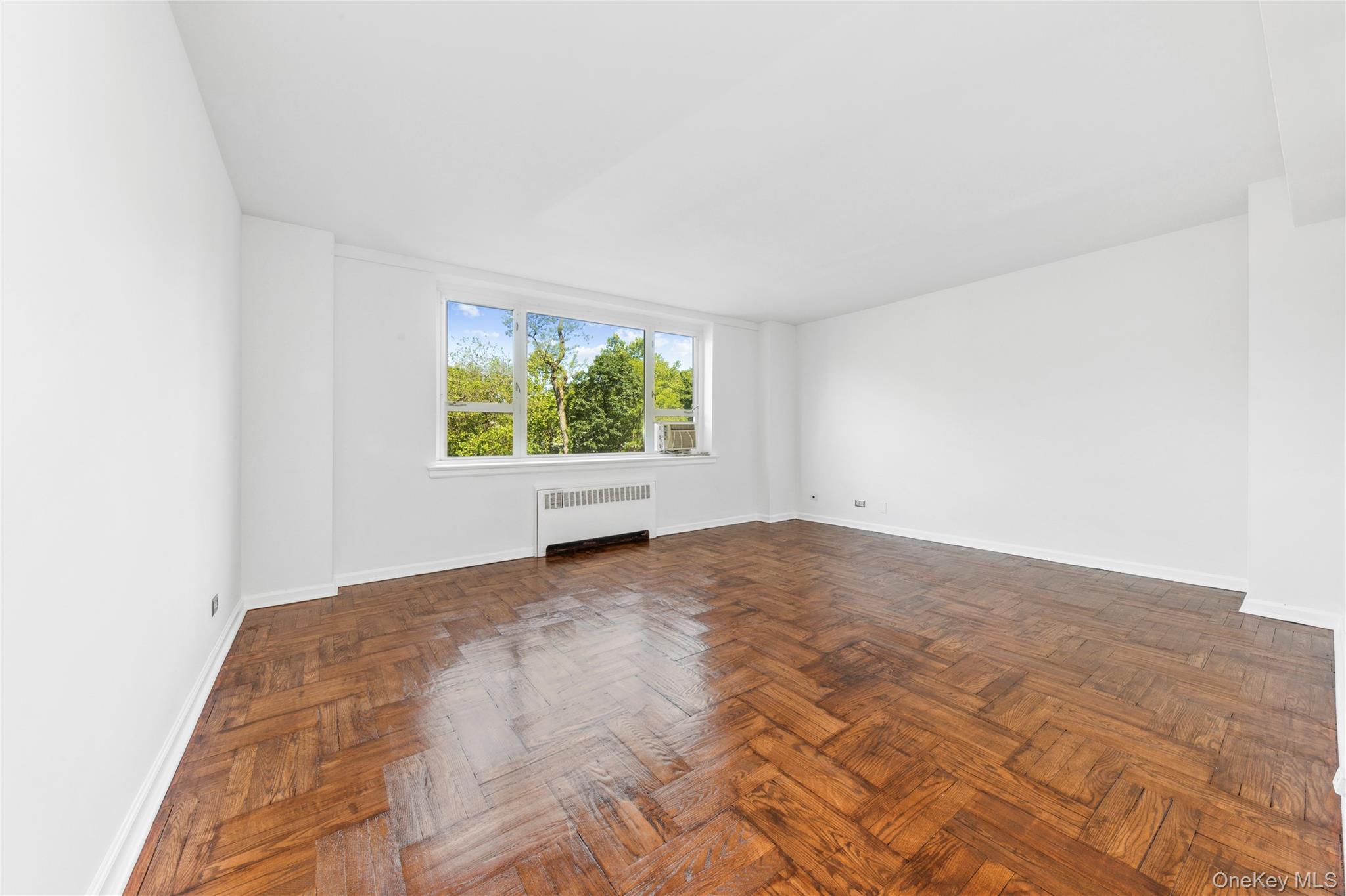 5355 Henry Hudson Parkway 4g Property Photo 7