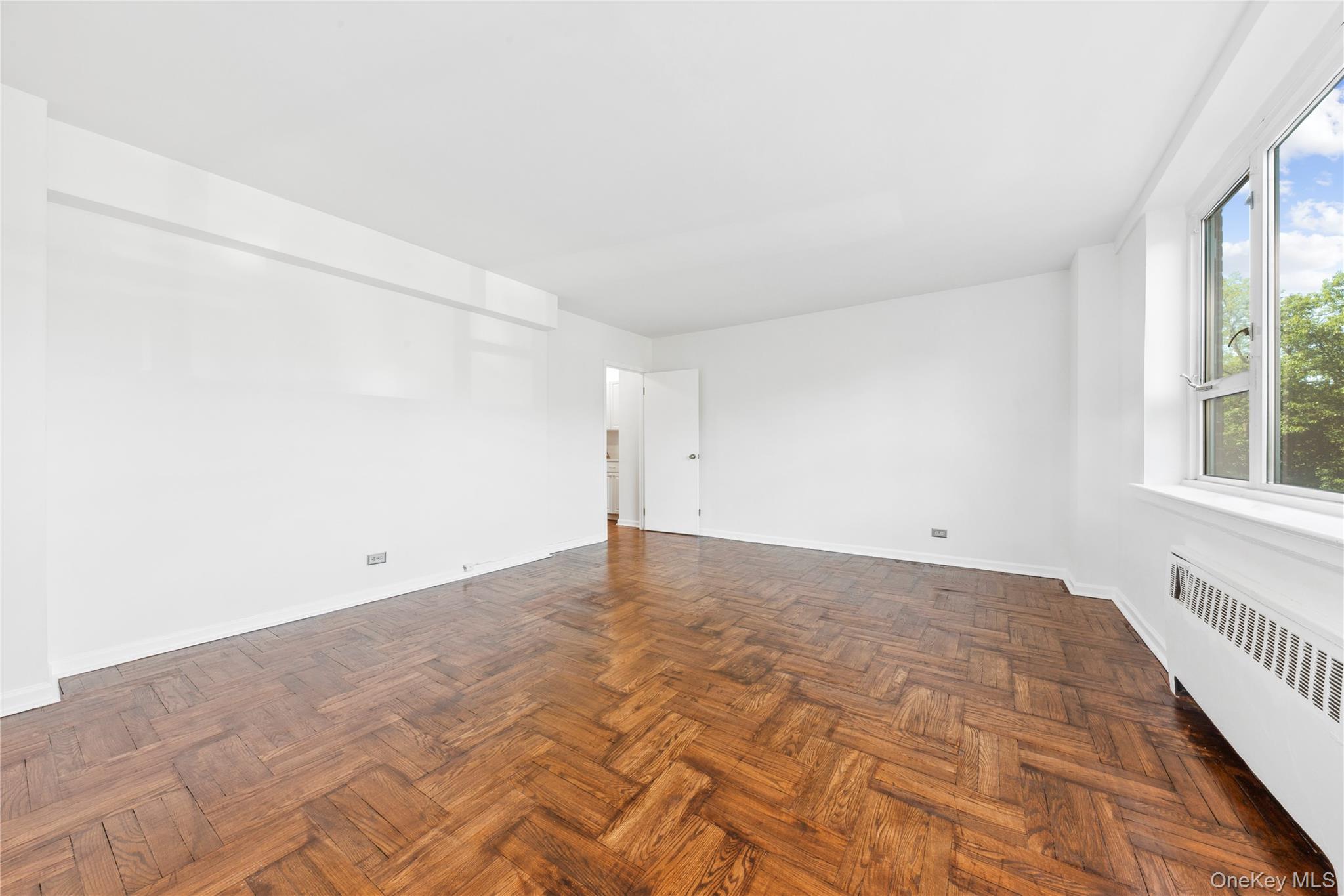 5355 Henry Hudson Parkway 4g Property Photo 9
