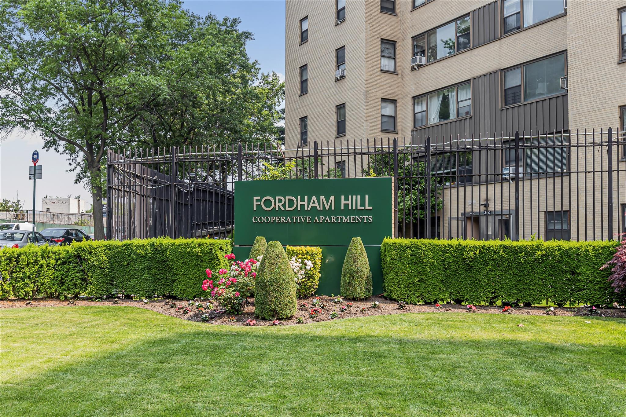 2 Fordham Hill Oval 2F Property Photo 1