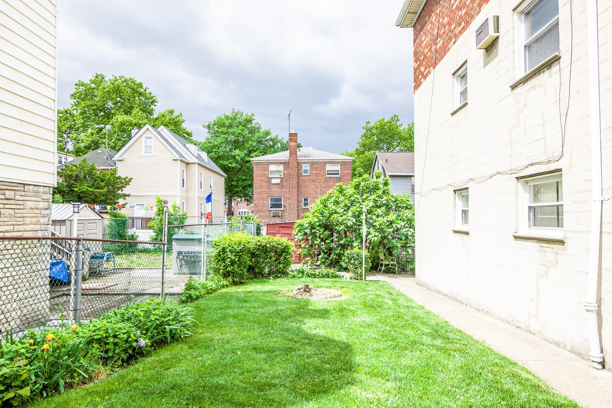 1925 Bogart Avenue Property Photo 5