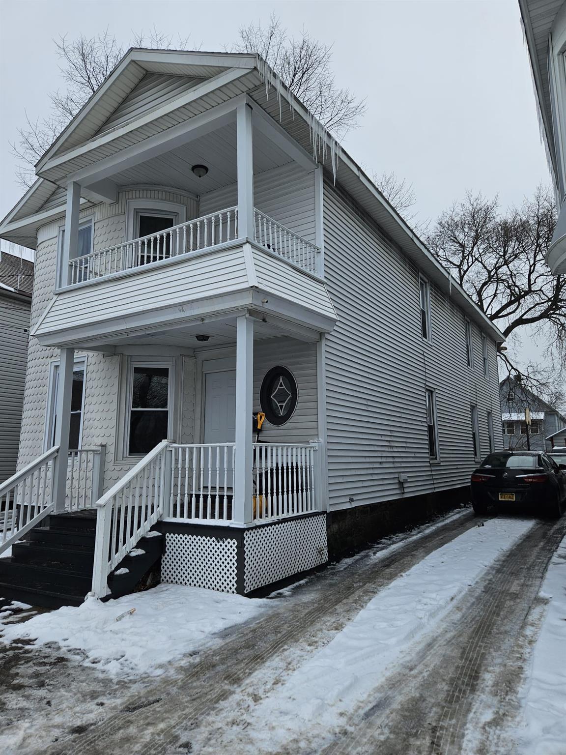 515 Summit Ave