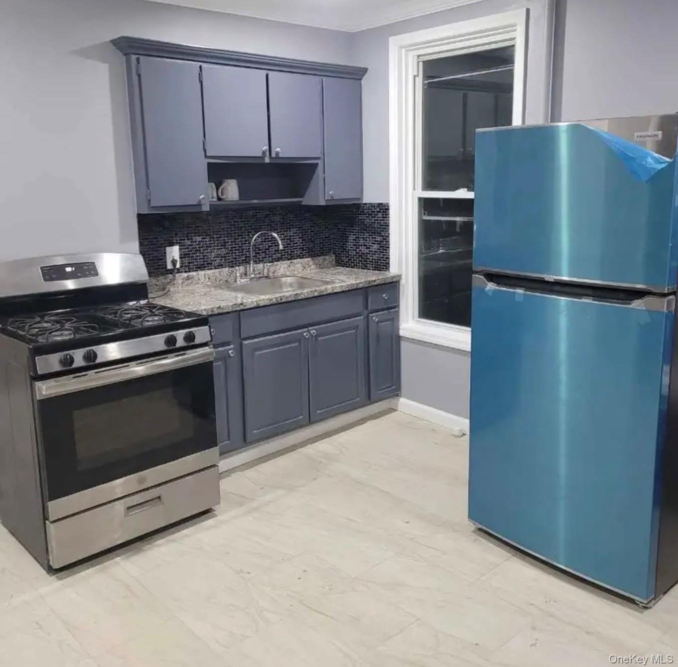 515 Summit Ave Property Photo 8