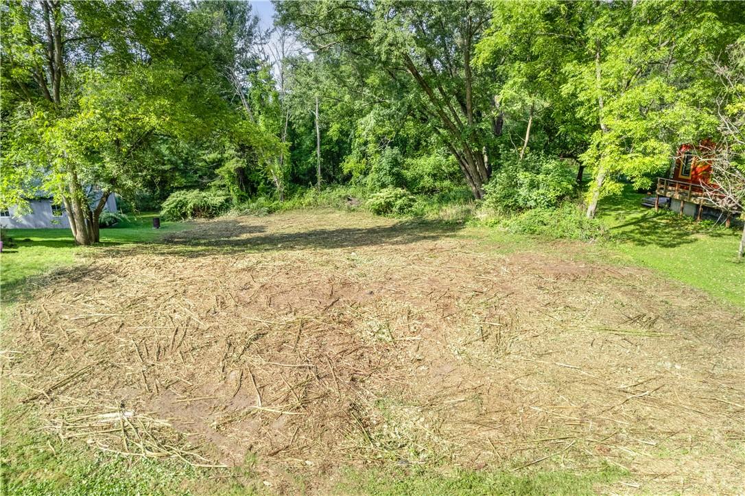 80 Midway Avenue Property Photo 13