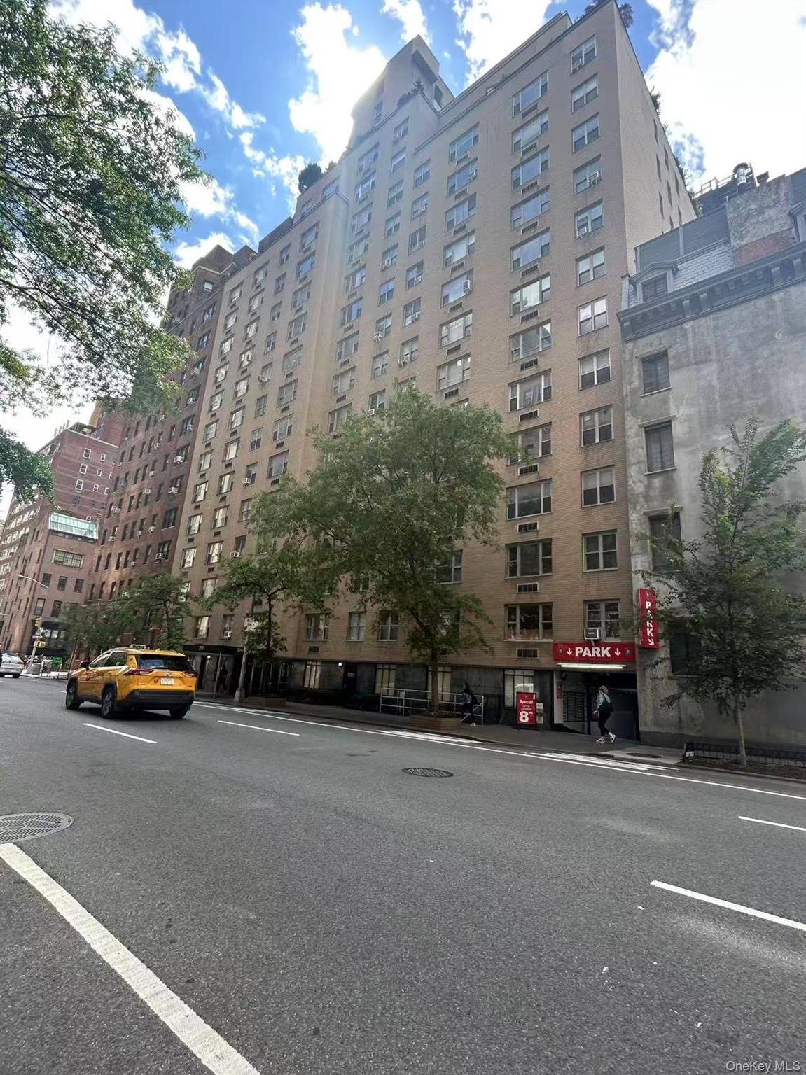 310 Lexington Avenue 5A Property Photo 1