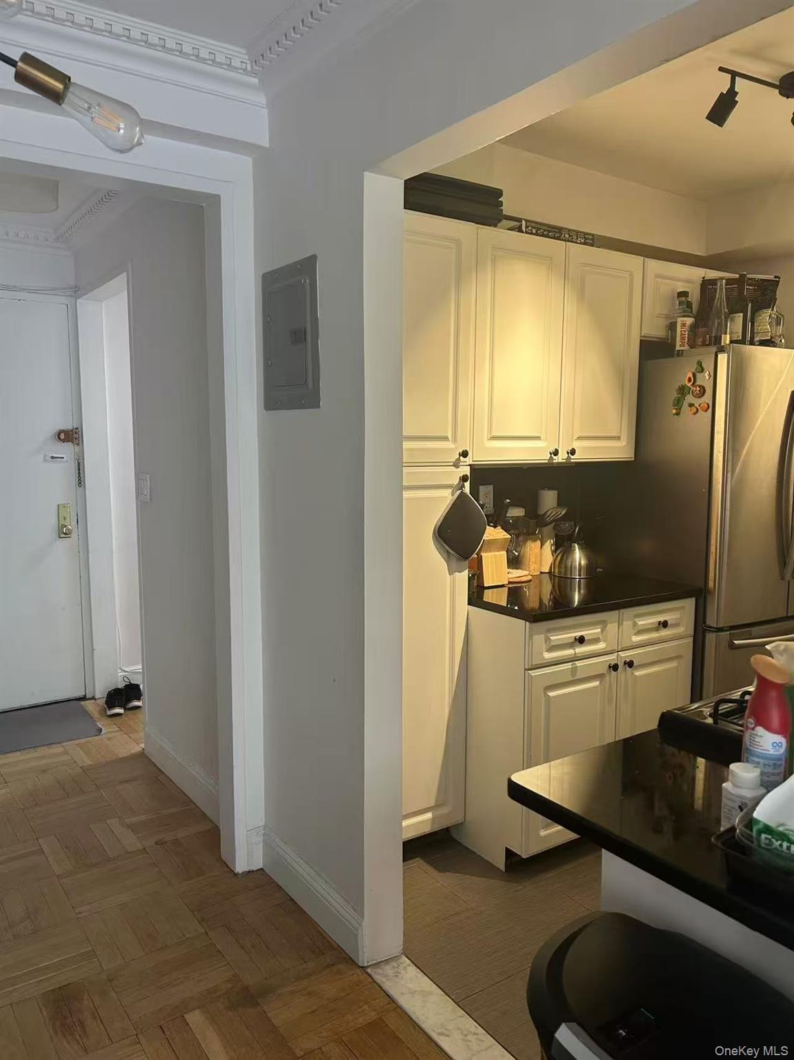 310 Lexington Avenue 5a Property Photo 6