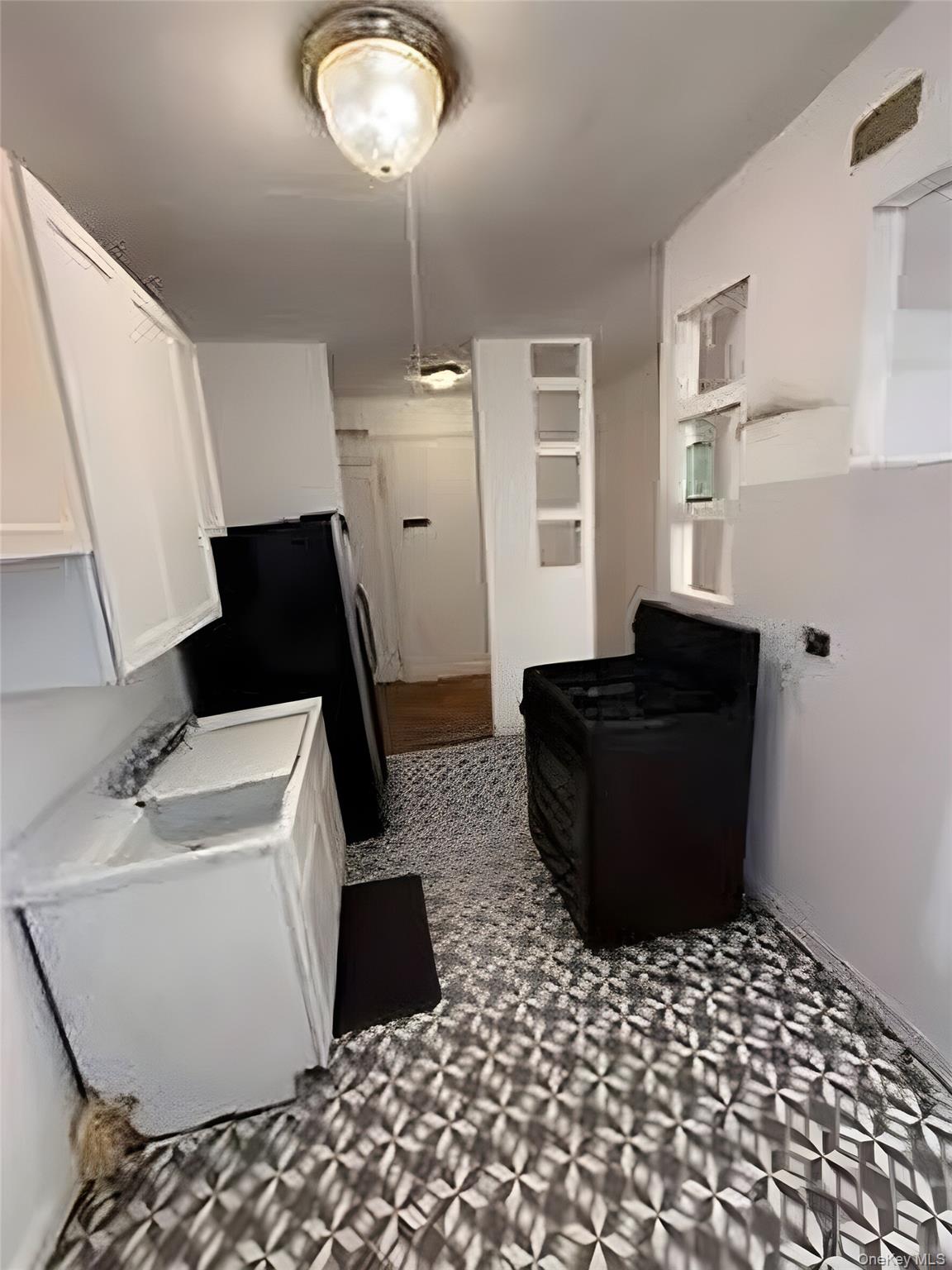 1177 Anderson Avenue 2 B Property Photo 5