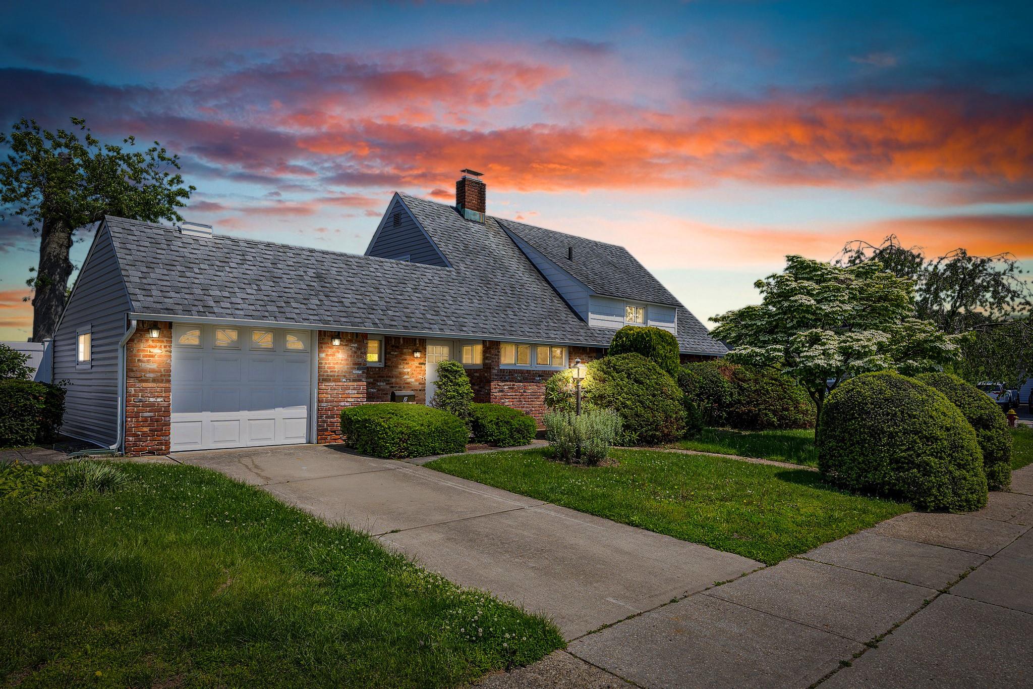 2 Starlight Lane Property Photo 1