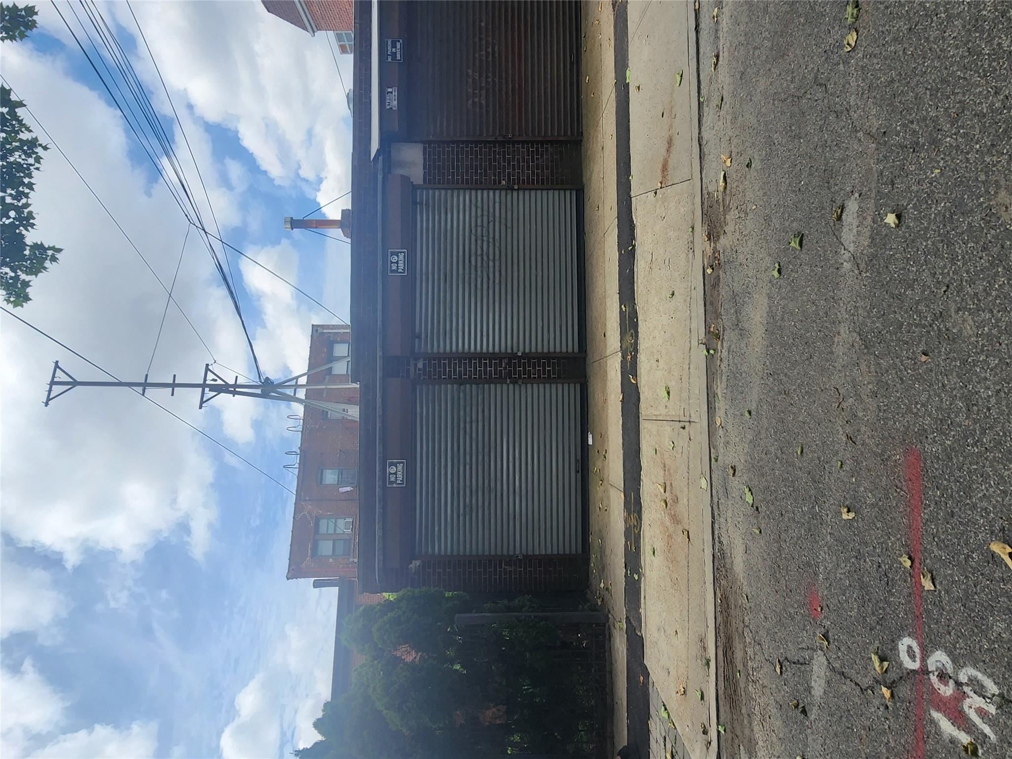 100-33 Metropolitan Avenue Property Photo 2