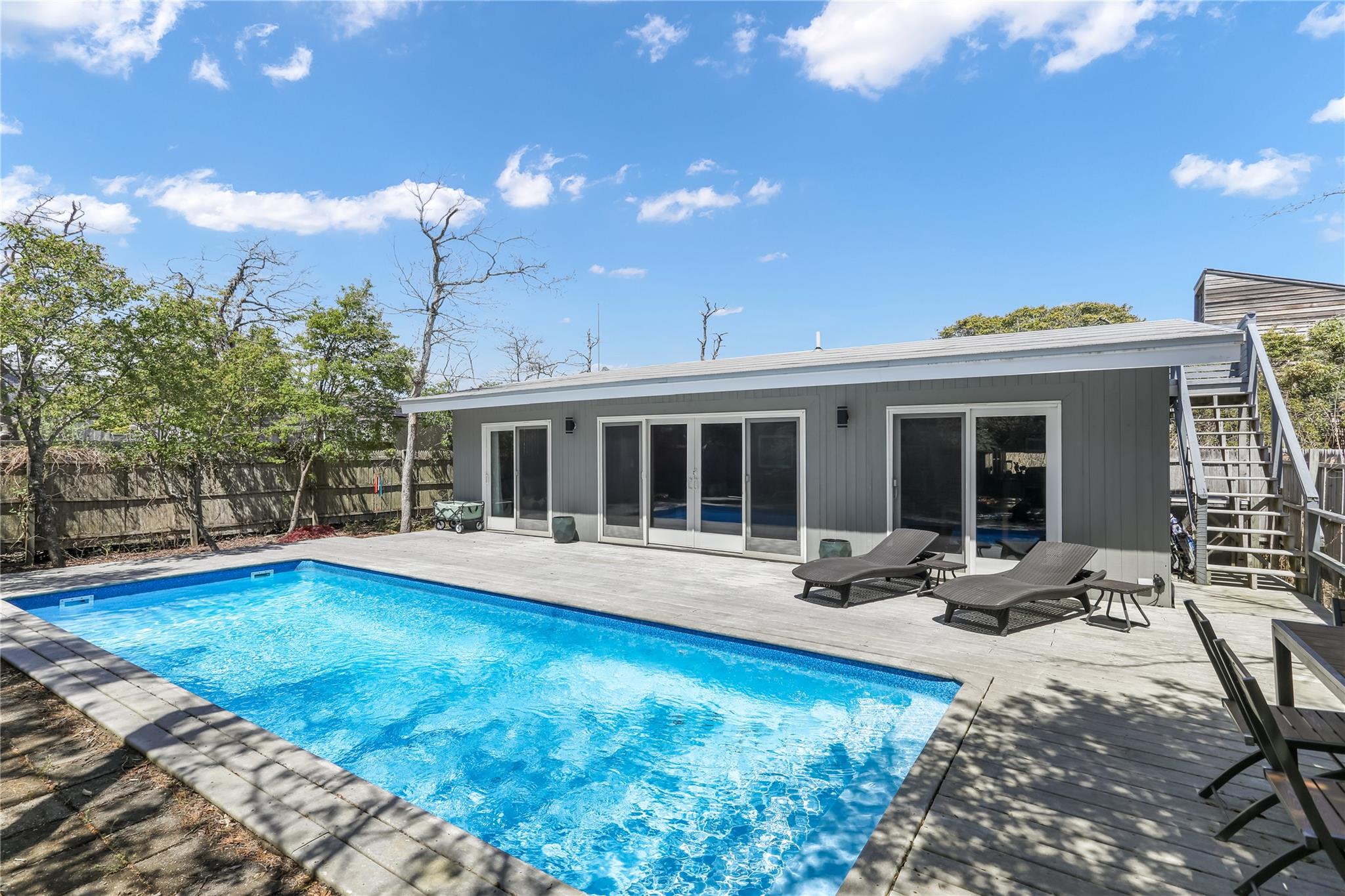 521 Fire Island Boulevard Property Photo 2