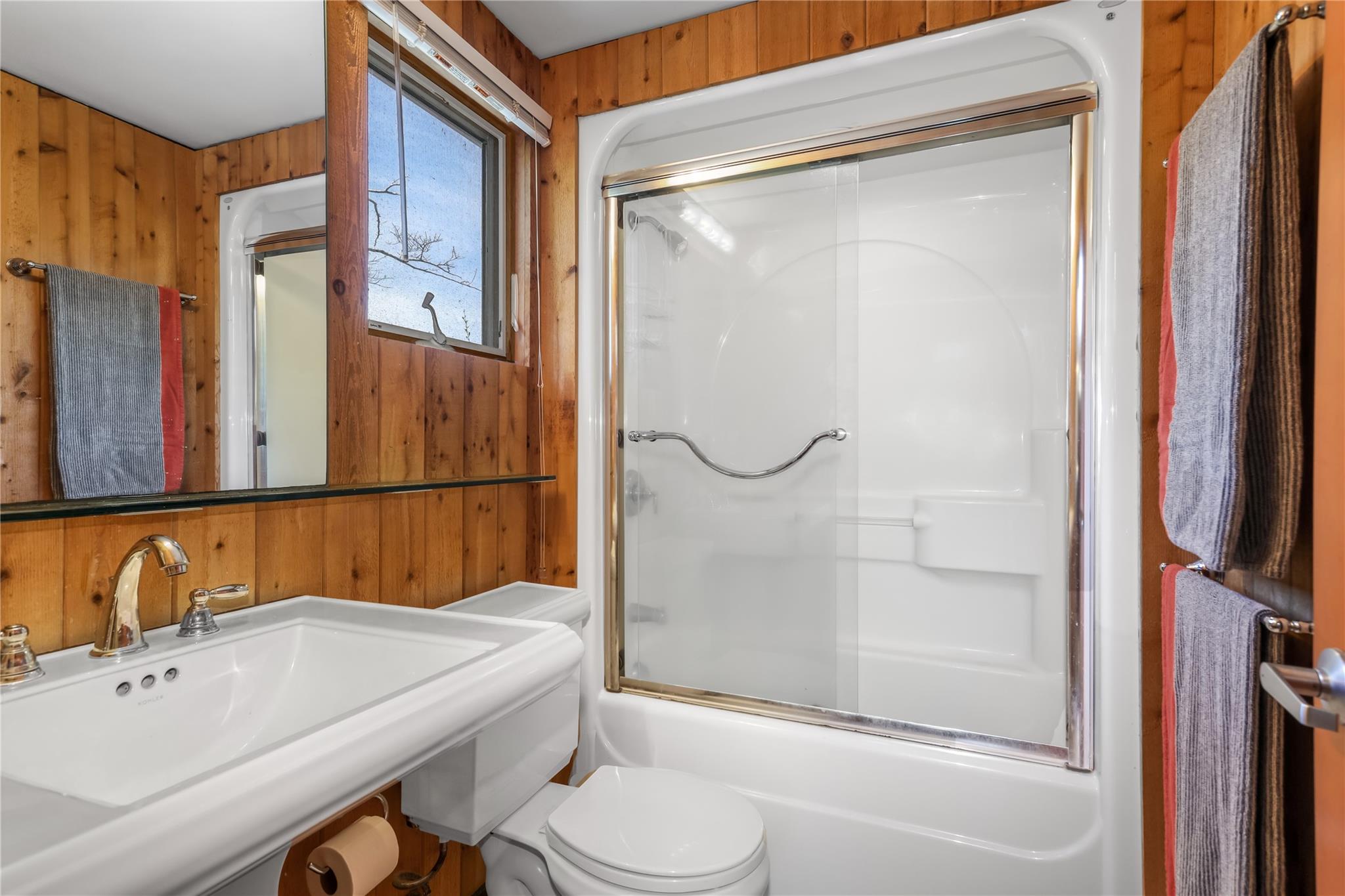 521 Fire Island Boulevard Property Photo 7