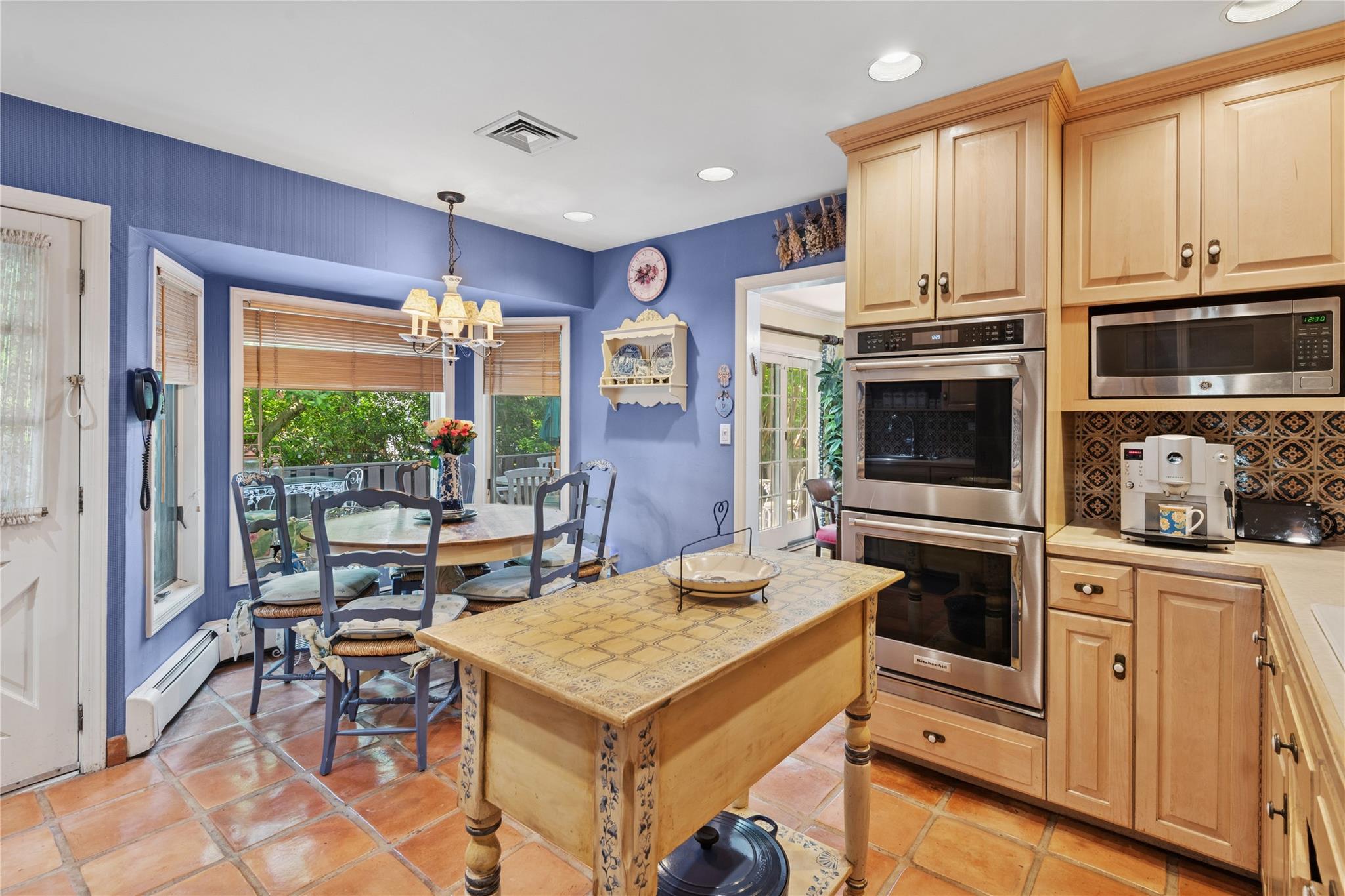 221 Somerset Drive Property Photo 10