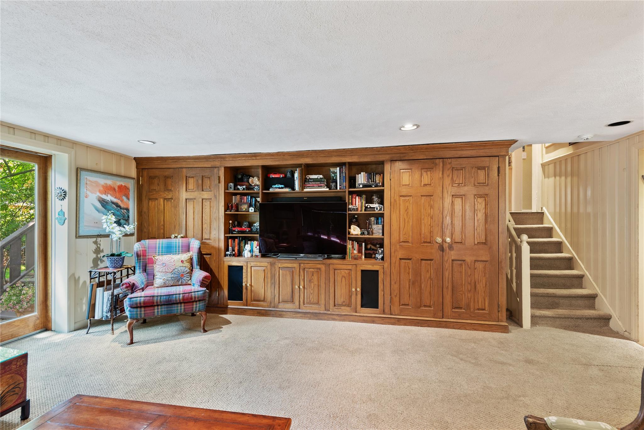 221 Somerset Drive Property Photo 31