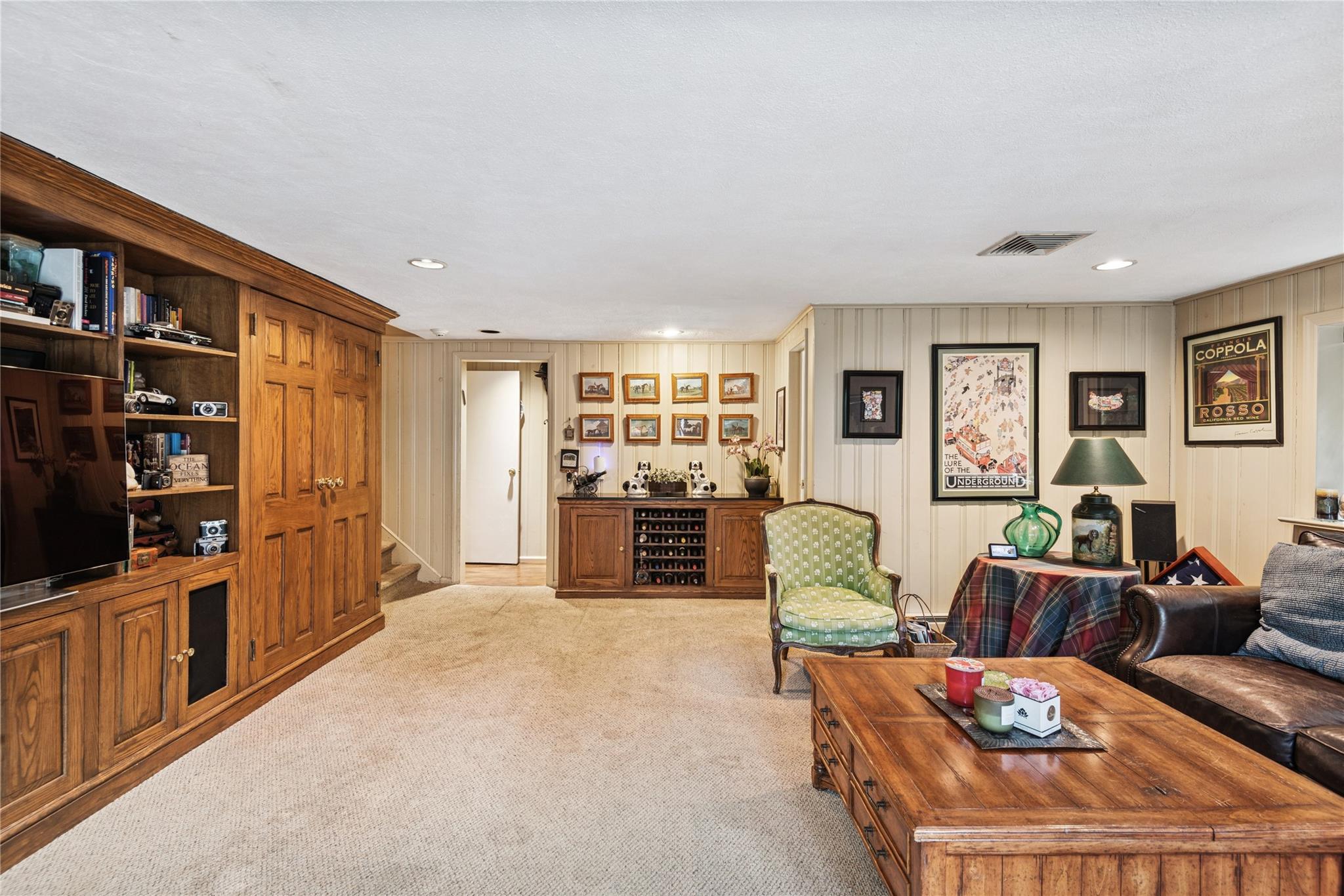 221 Somerset Drive Property Photo 32