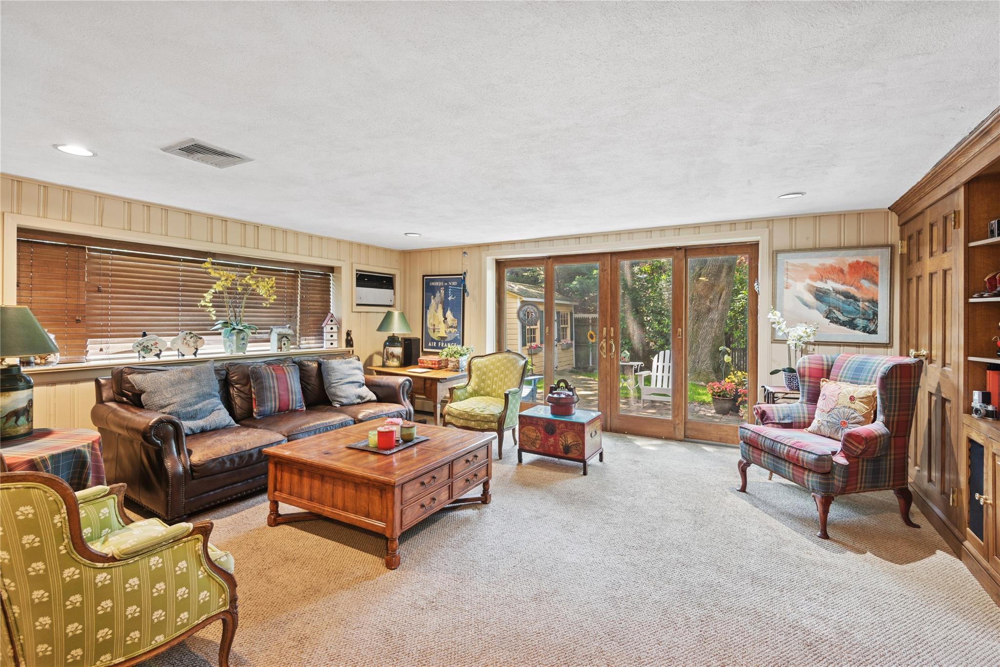 221 Somerset Drive Property Photo 34