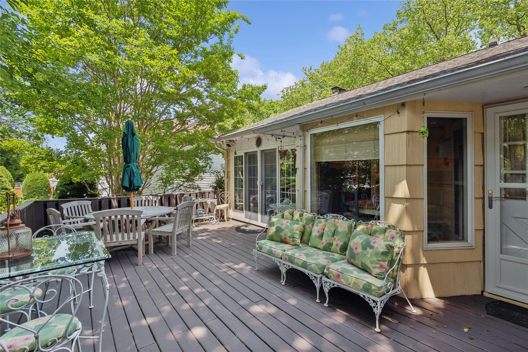 221 Somerset Drive Property Photo 43