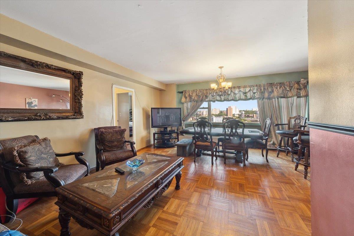 3 Fordham Hill Oval 10B Property Photo 1