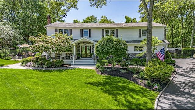 10 Woods Edge Ct Property Photo 1