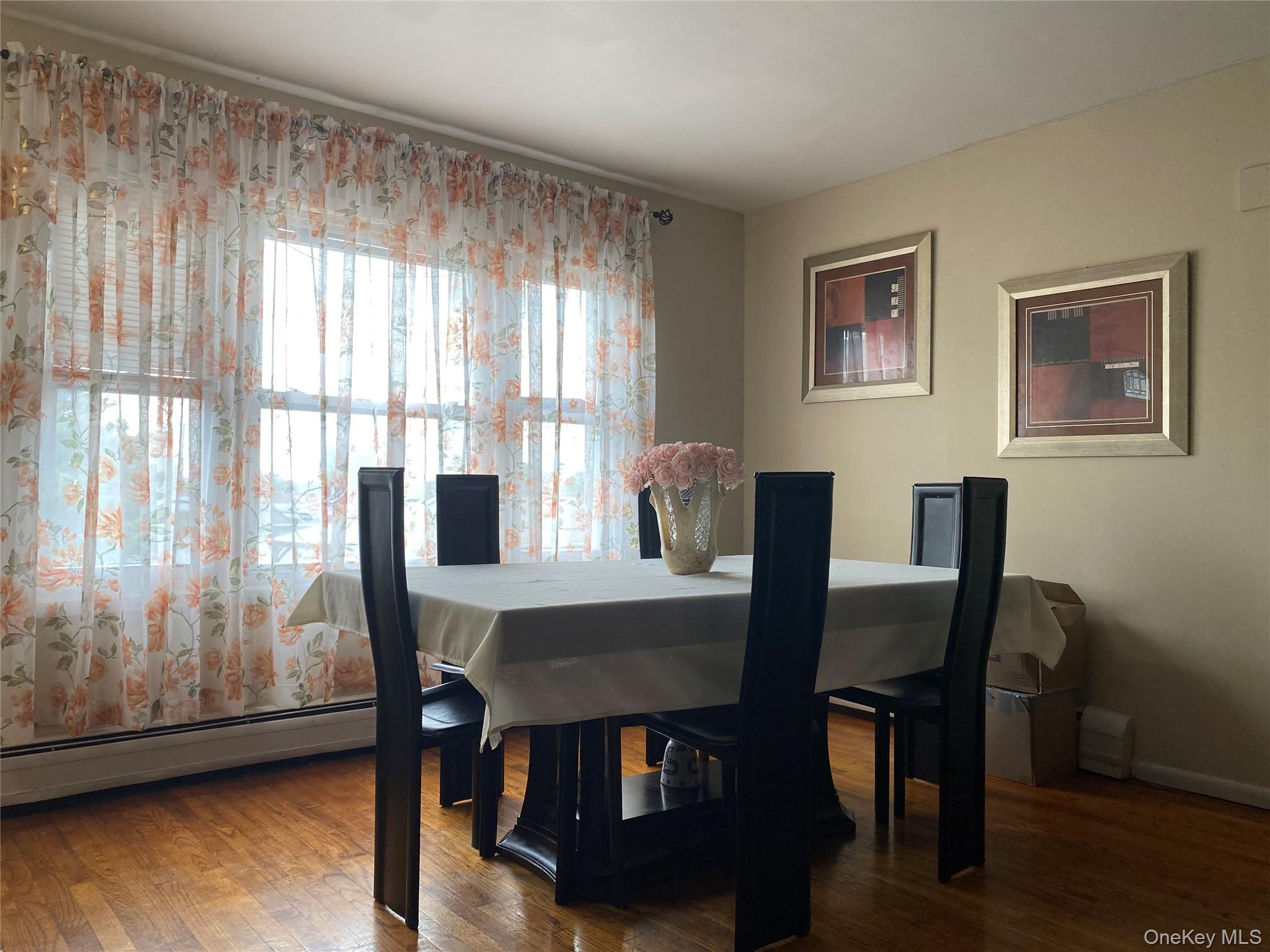 9 W Lincoln Street Property Photo 6