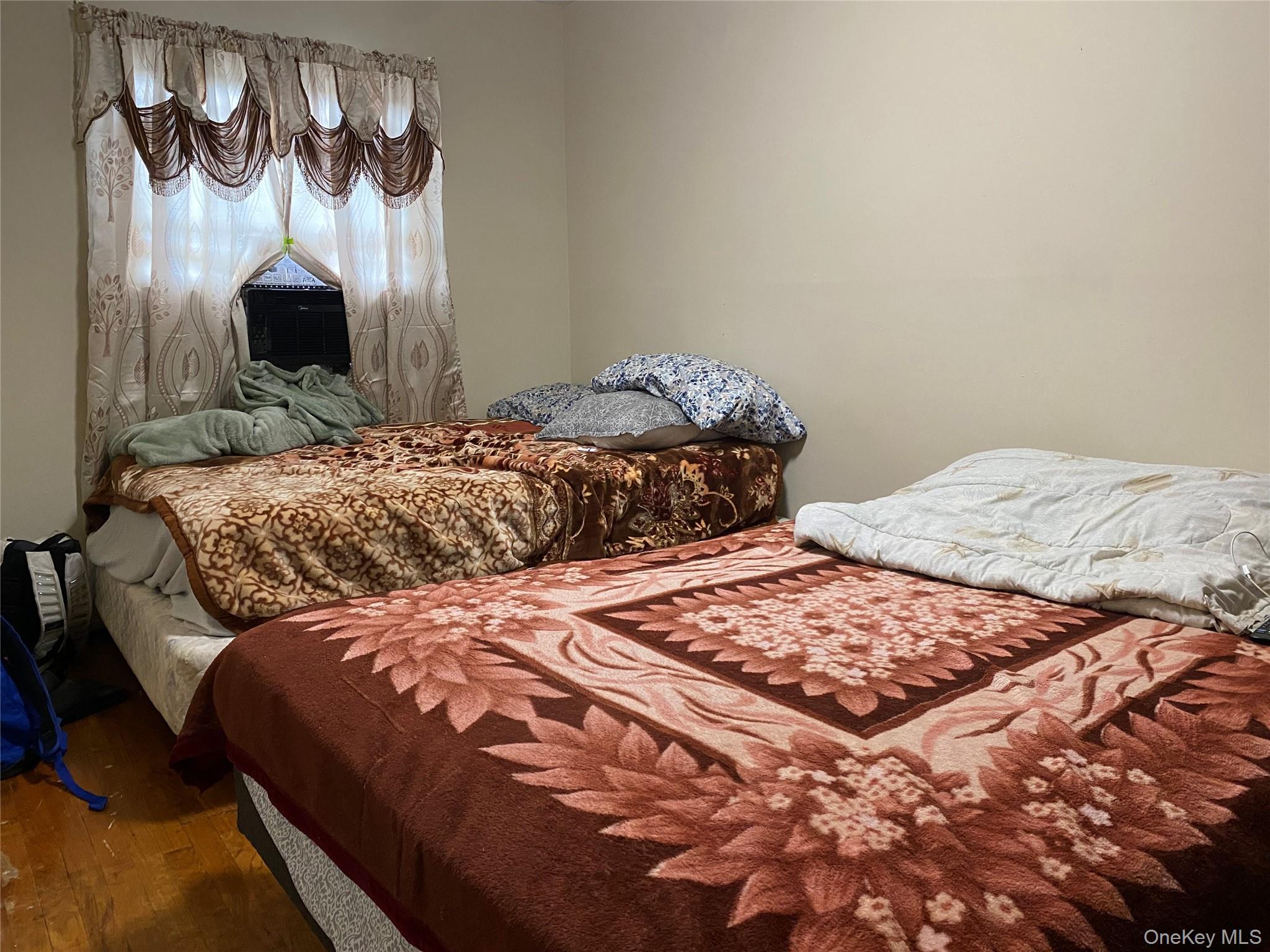 9 W Lincoln Street Property Photo 17