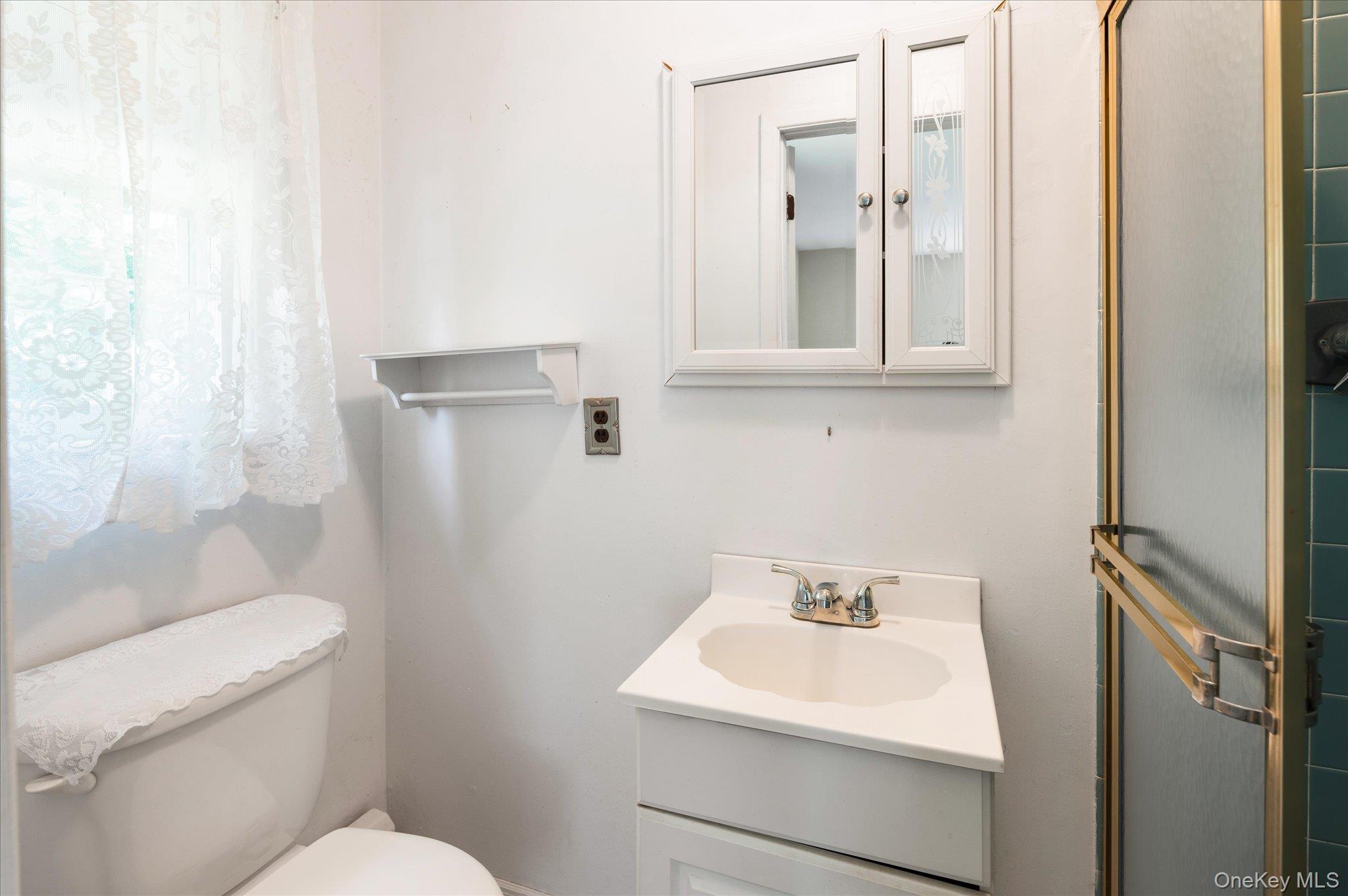45 Laurelton Road Property Photo 14