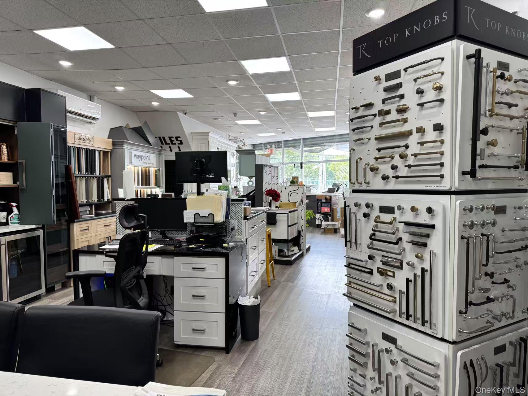 112-05 Rockaway Boulevard Property Photo 11