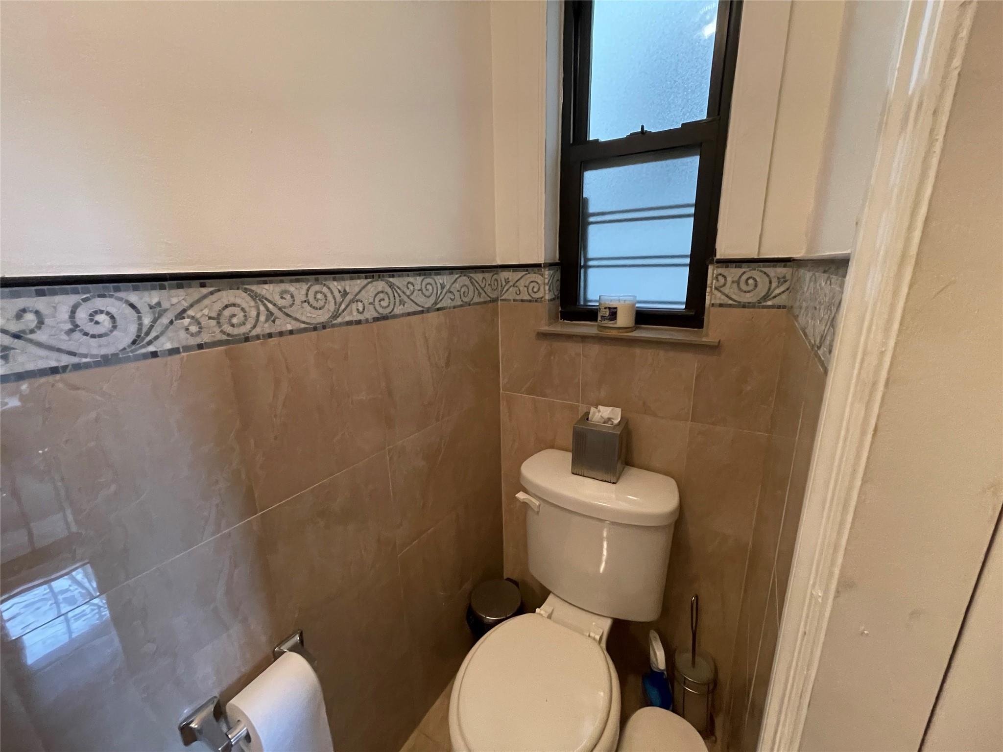 554 E 191st Street 1,2,3 Property Photo 9