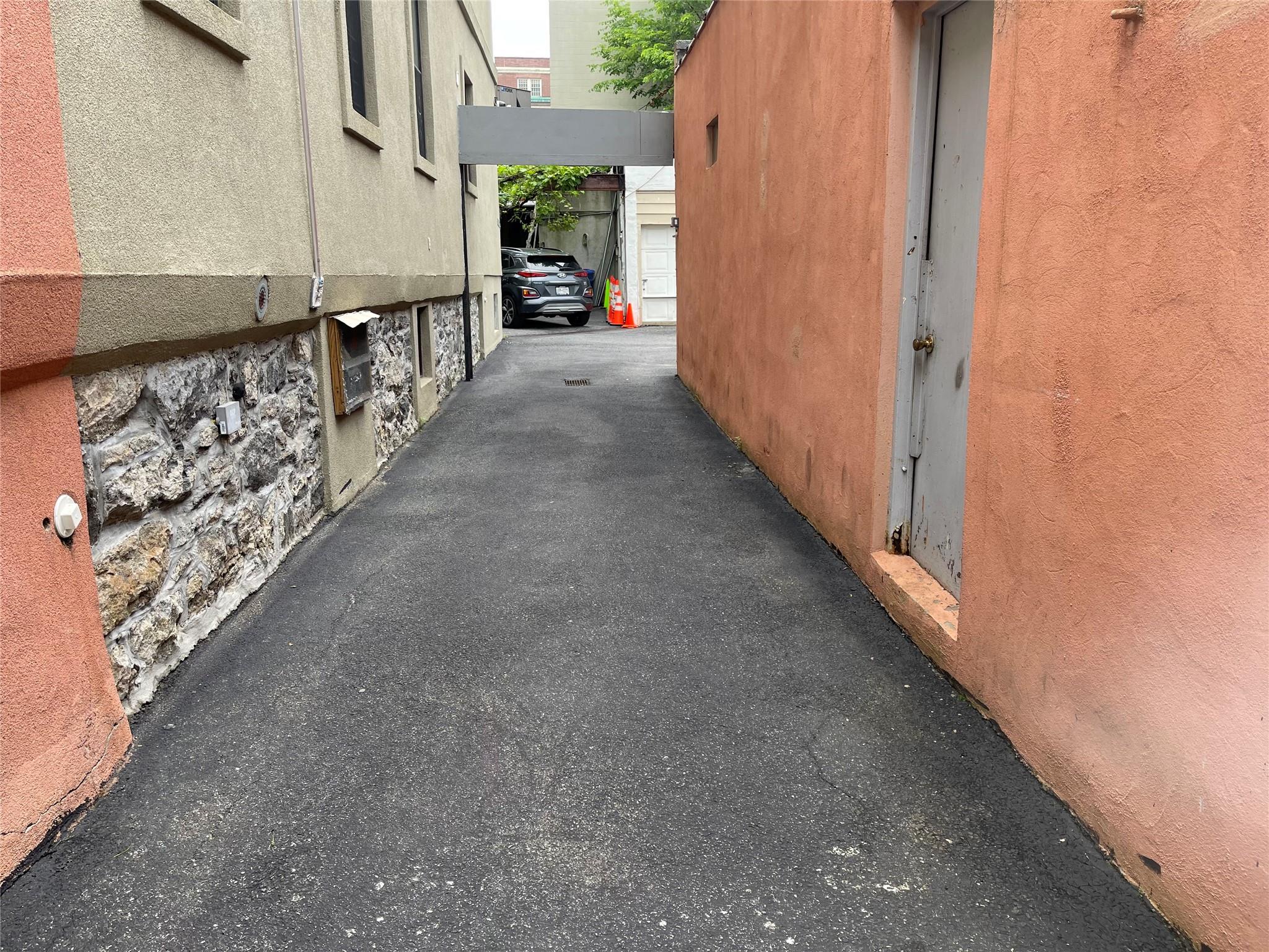 554 E 191st Street 1,2,3 Property Photo 21