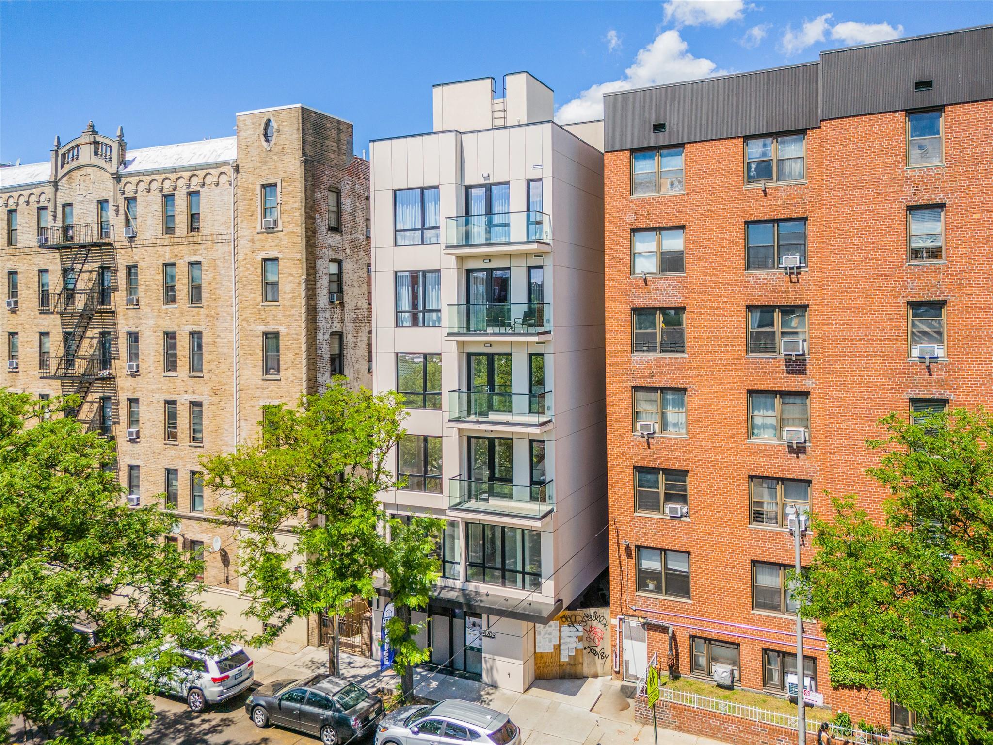 4209 Hampton Street 2a Property Photo 1