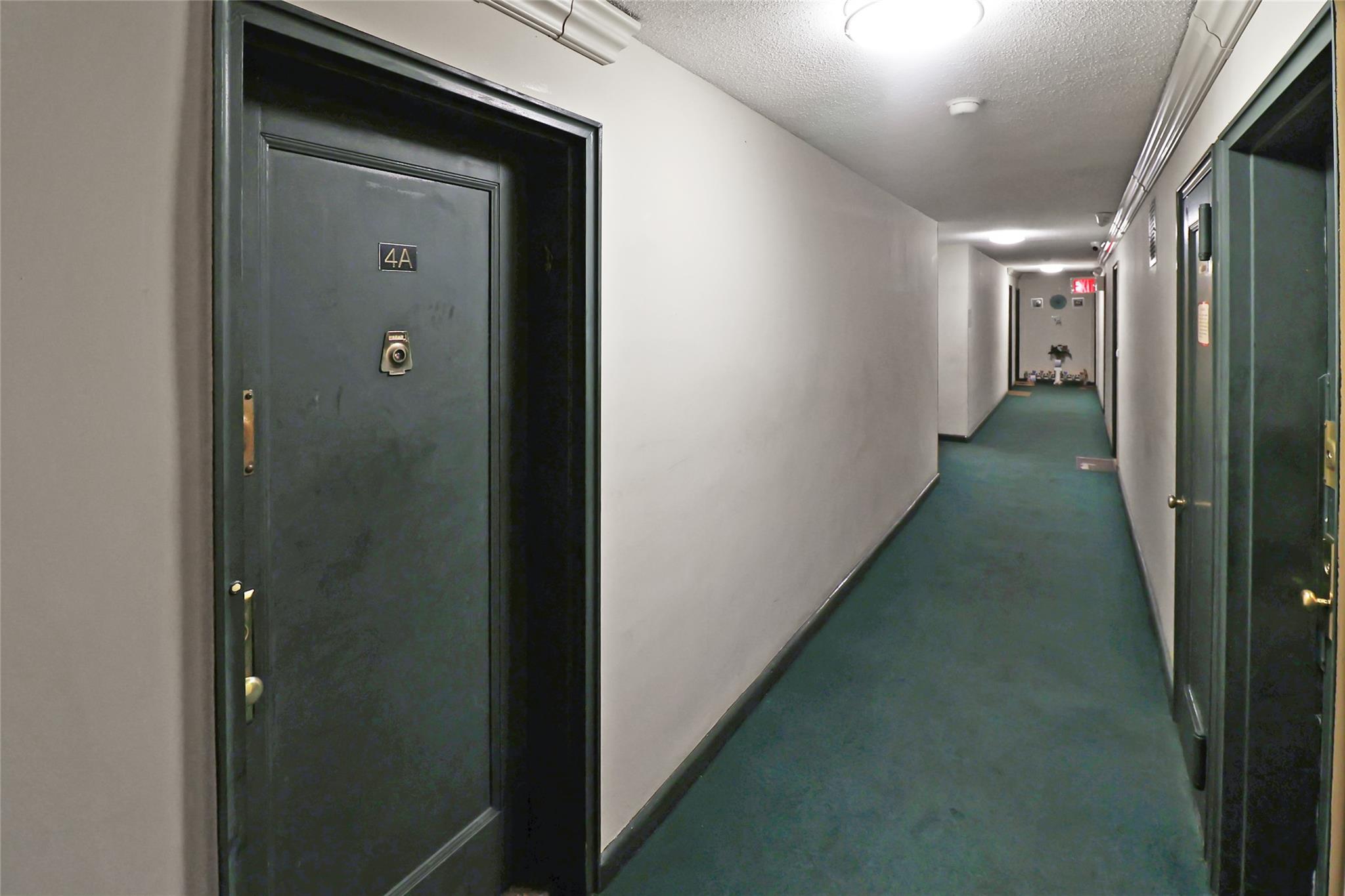 2105 Wallace Avenue 4a Property Photo 4