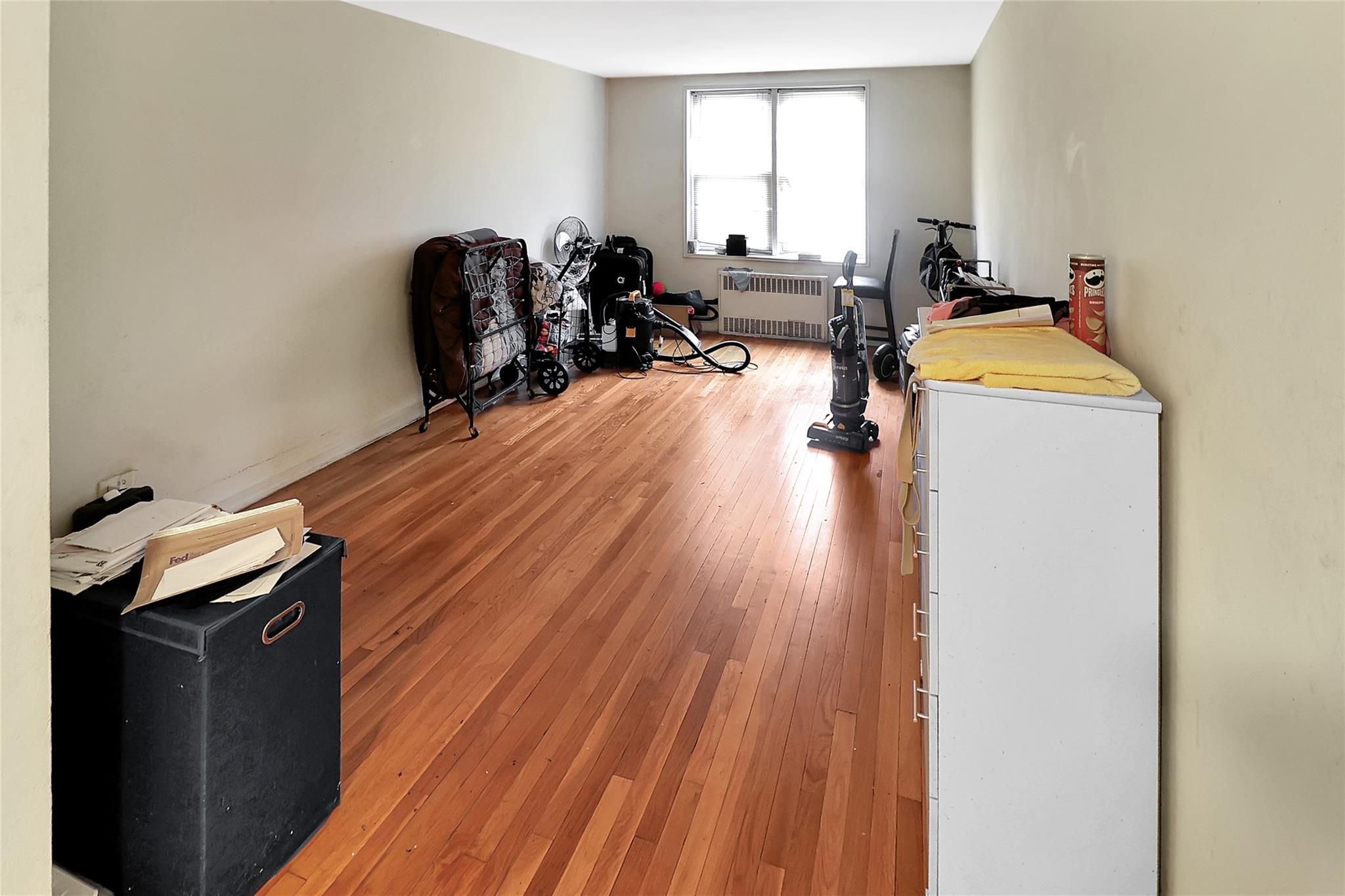 2105 Wallace Avenue 4a Property Photo 13