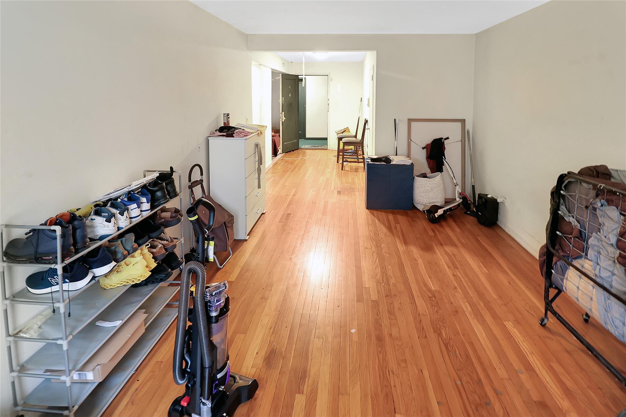 2105 Wallace Avenue 4a Property Photo 16