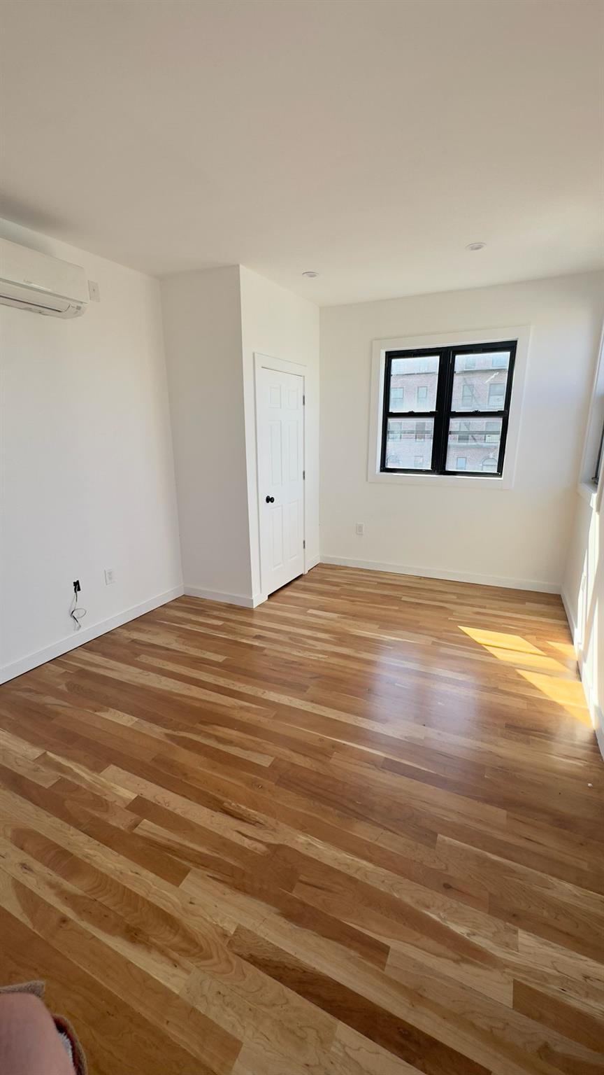 32 Radde Place Property Photo 9