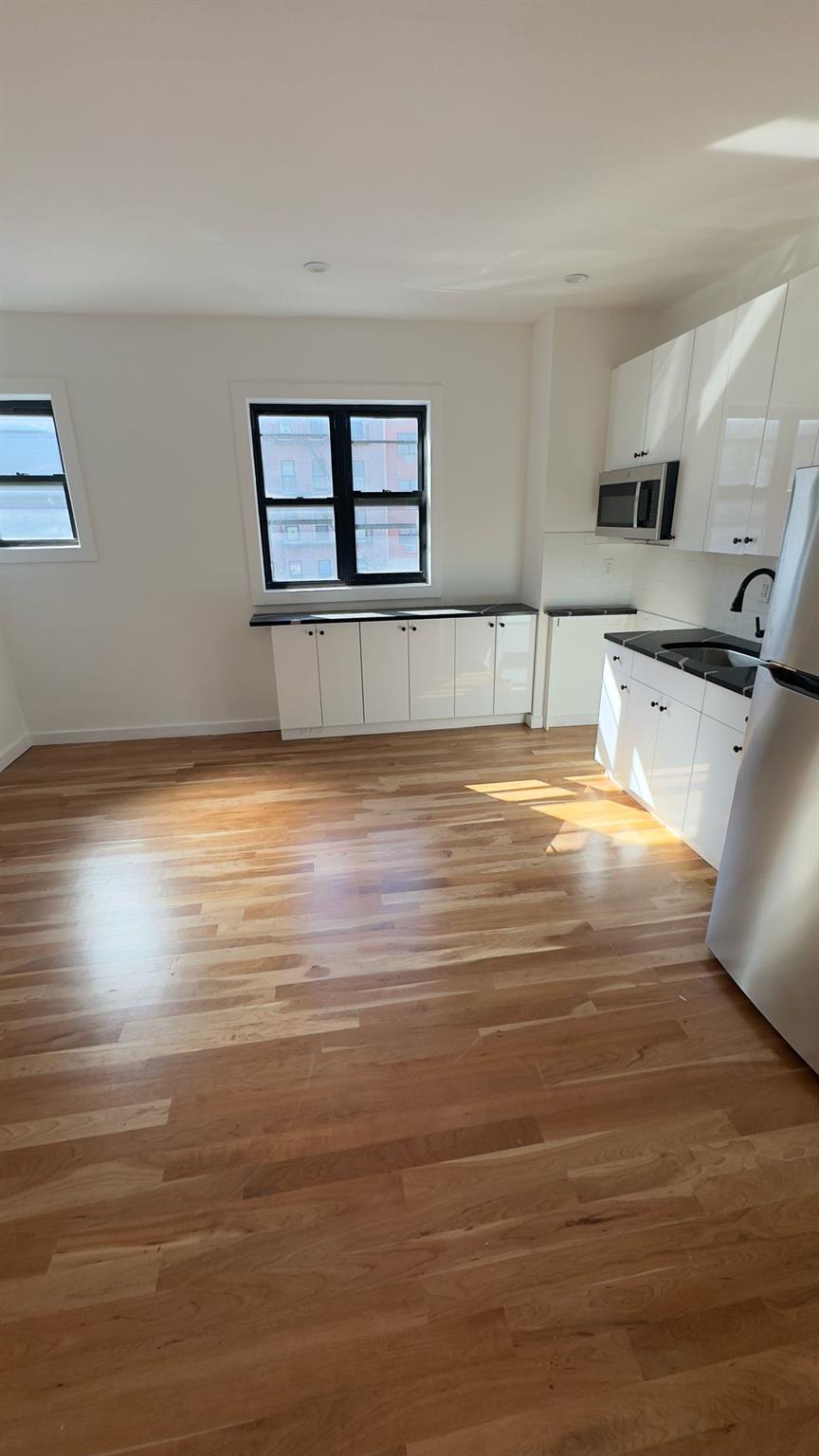 32 Radde Place Property Photo 10