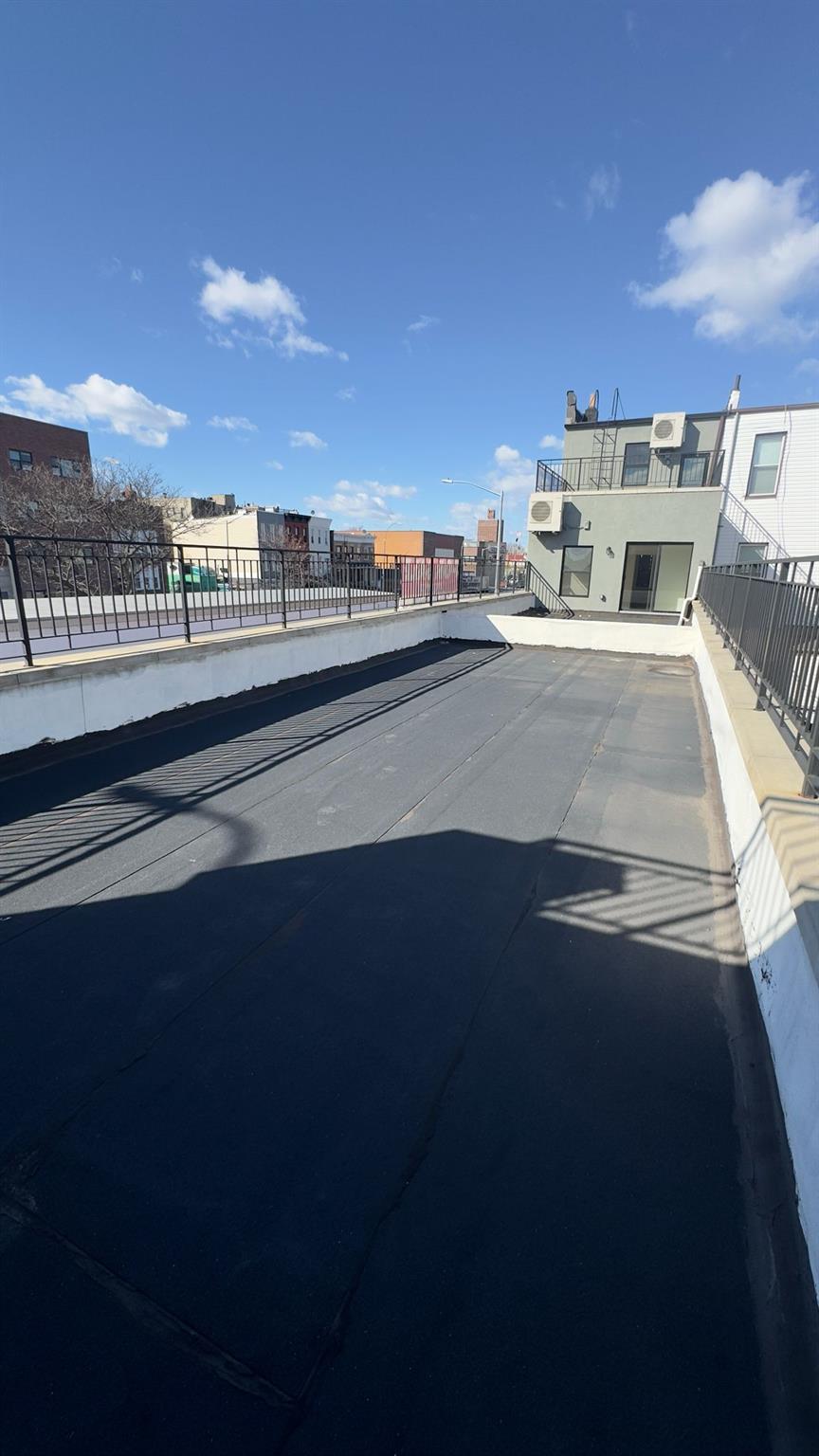 32 Radde Place Property Photo 12