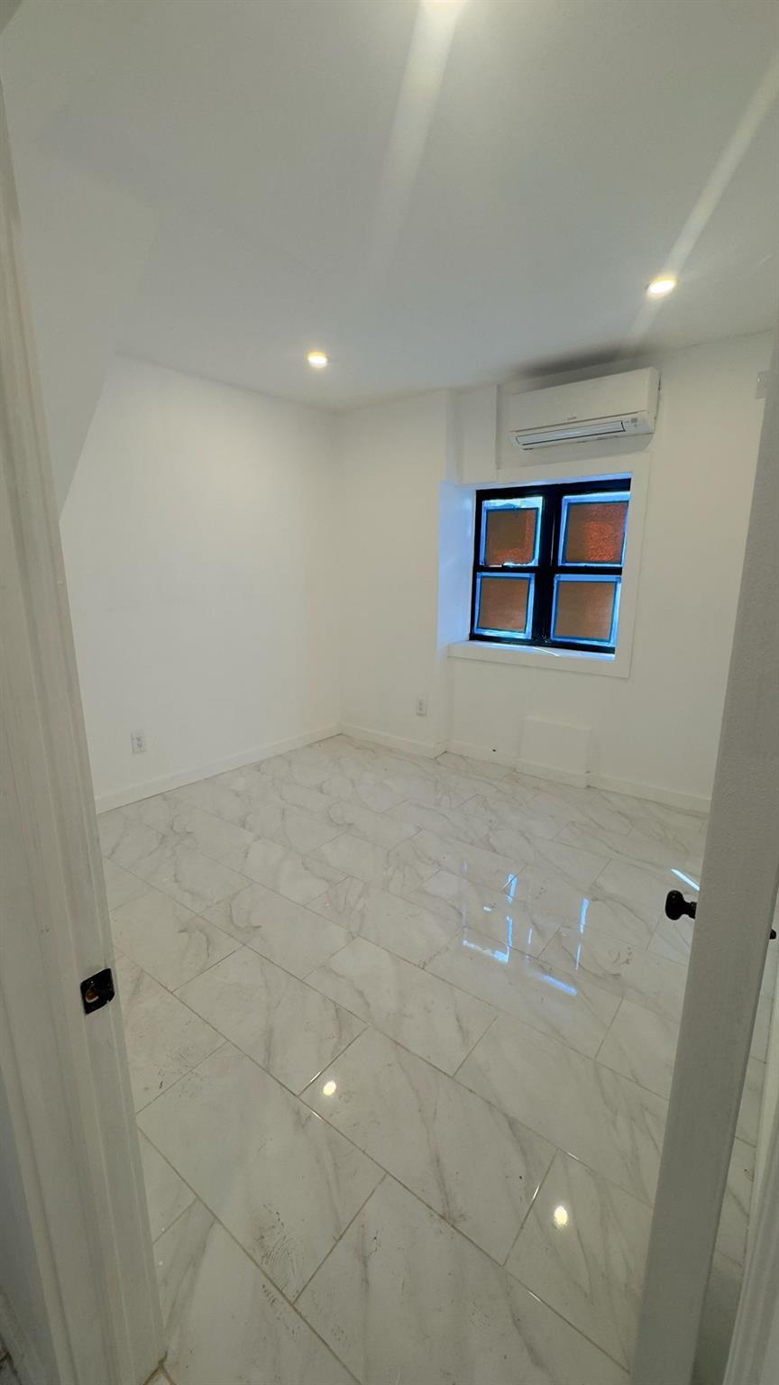 32 Radde Place Property Photo 24