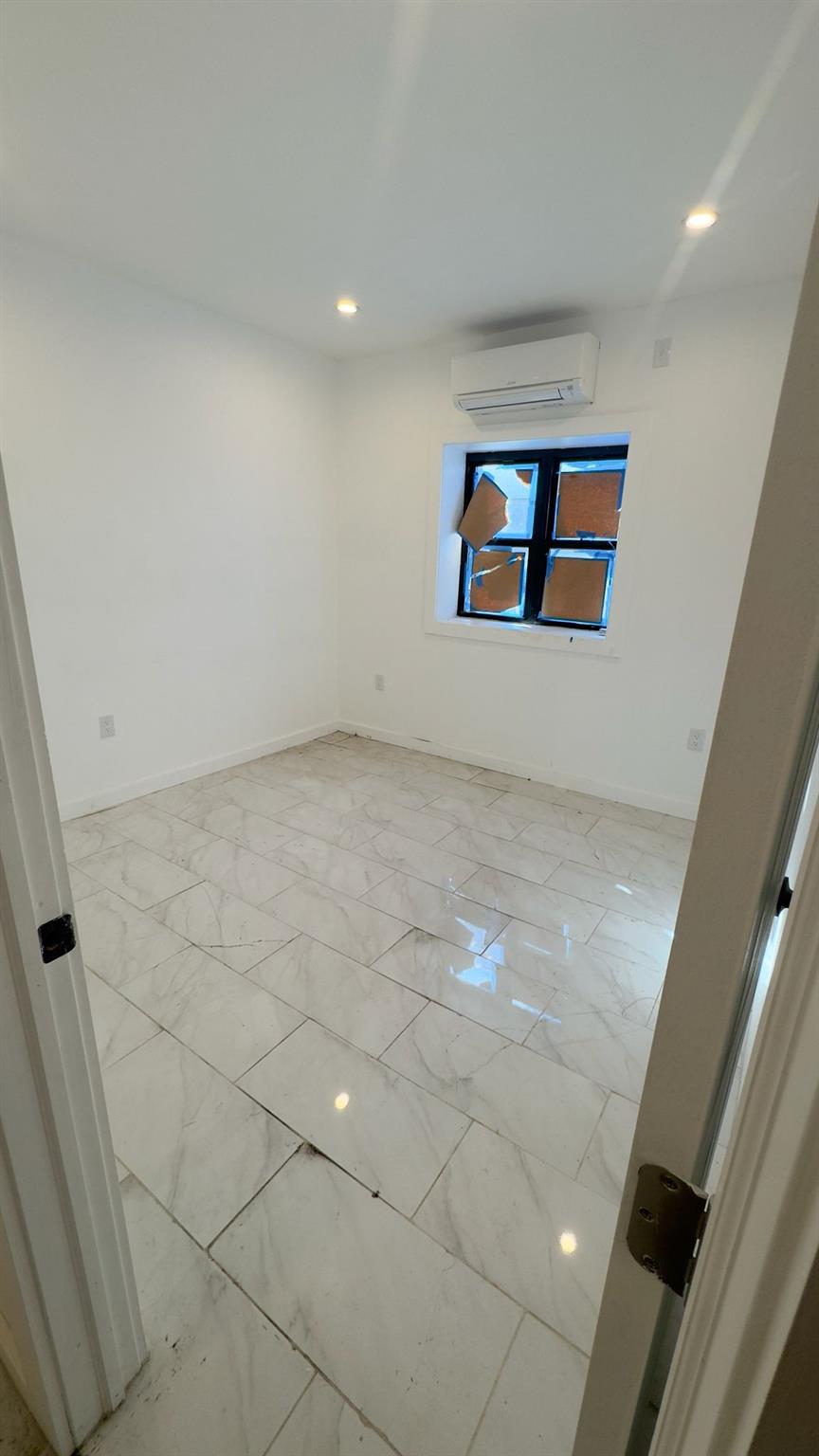 32 Radde Place Property Photo 27