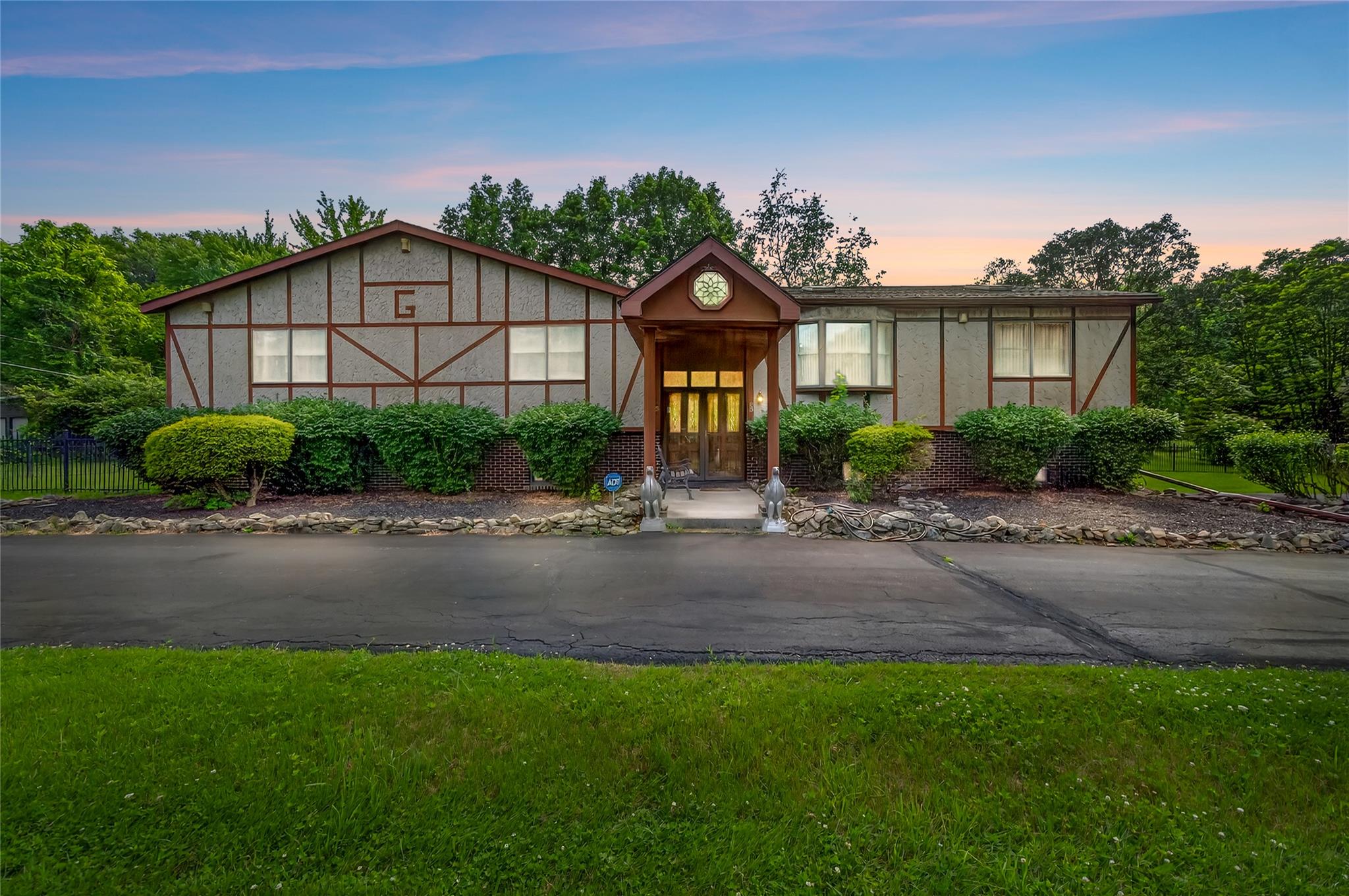 83 Dosen Road Property Photo 1