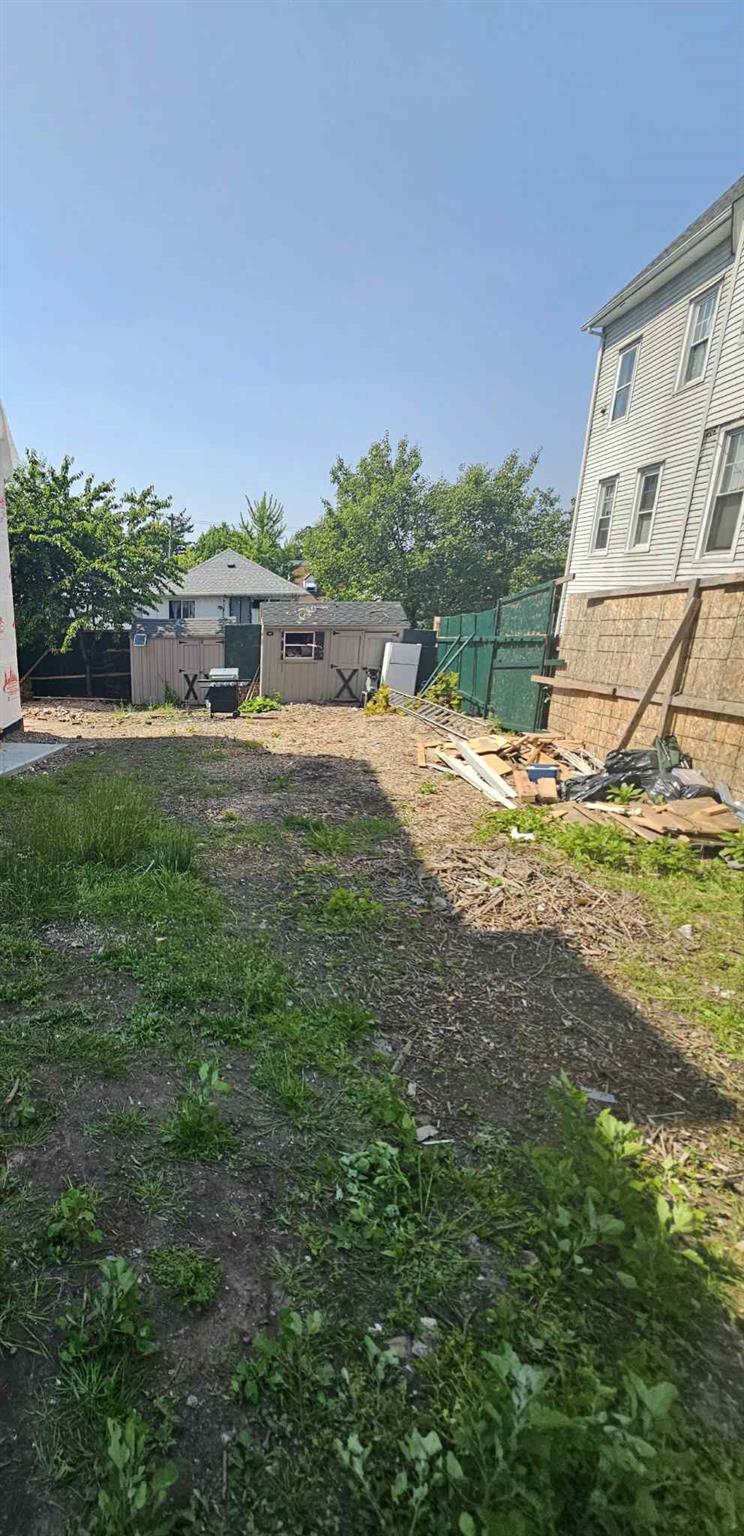 43 Belair Rd Property Photo 2