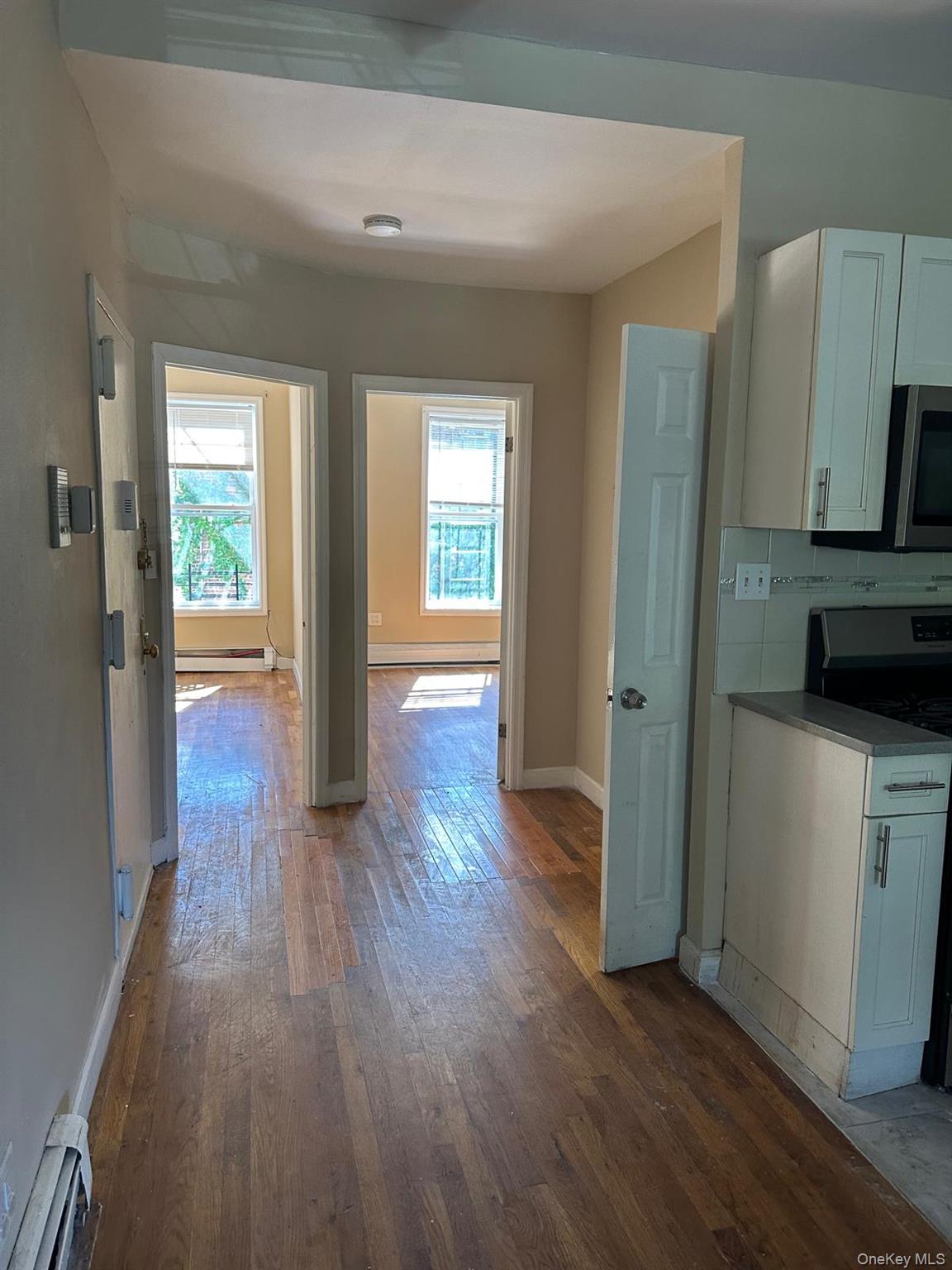980 Sutter Avenue Property Photo 3