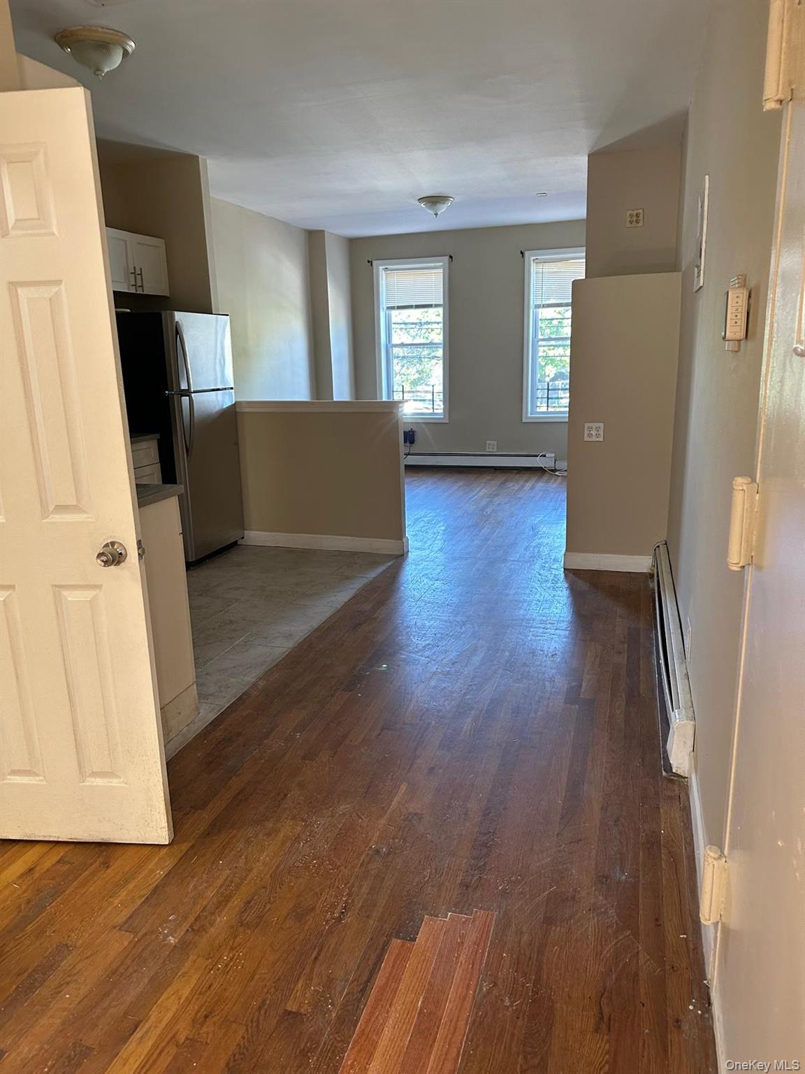 980 Sutter Avenue Property Photo 9