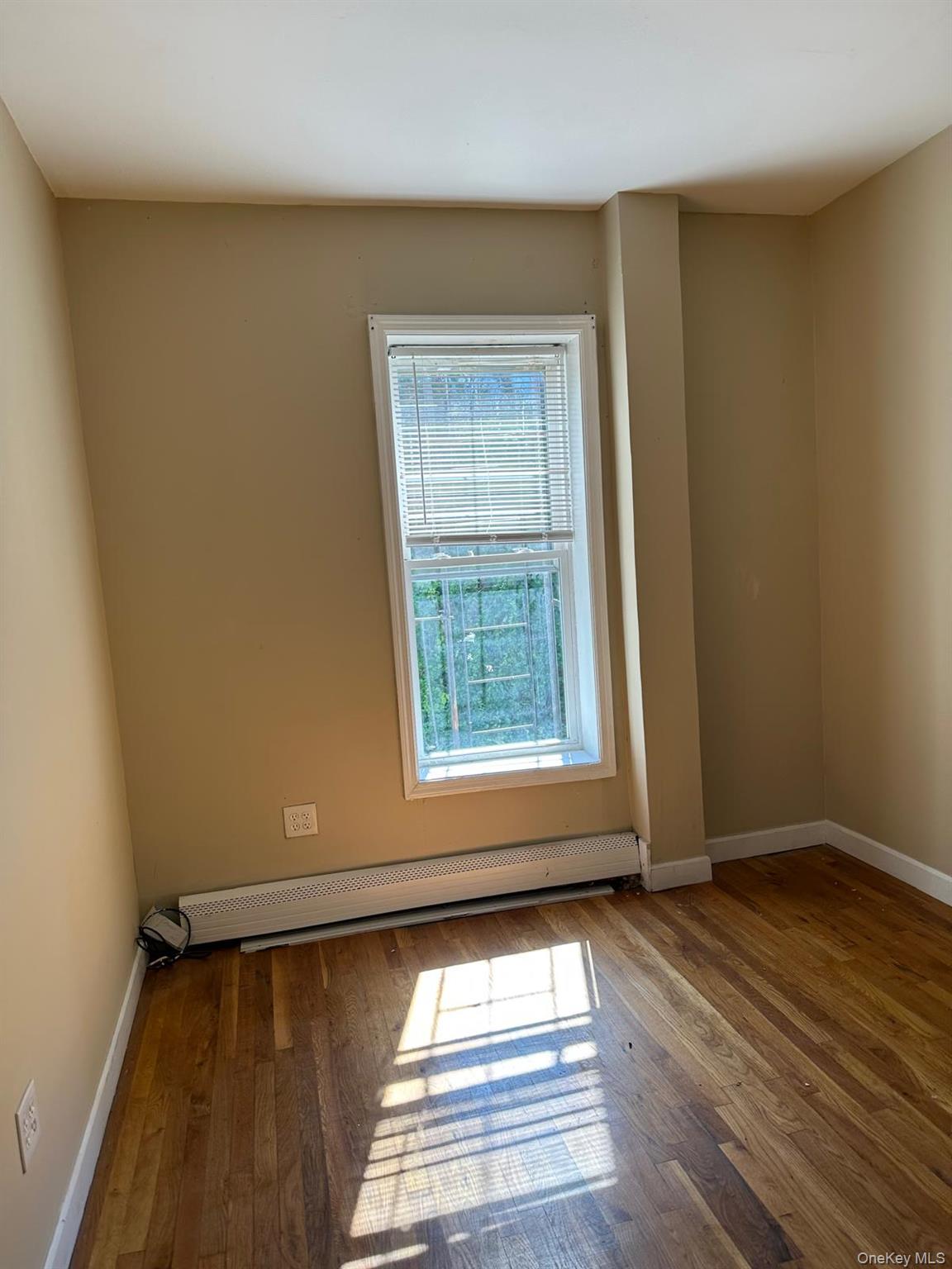 980 Sutter Avenue Property Photo 10
