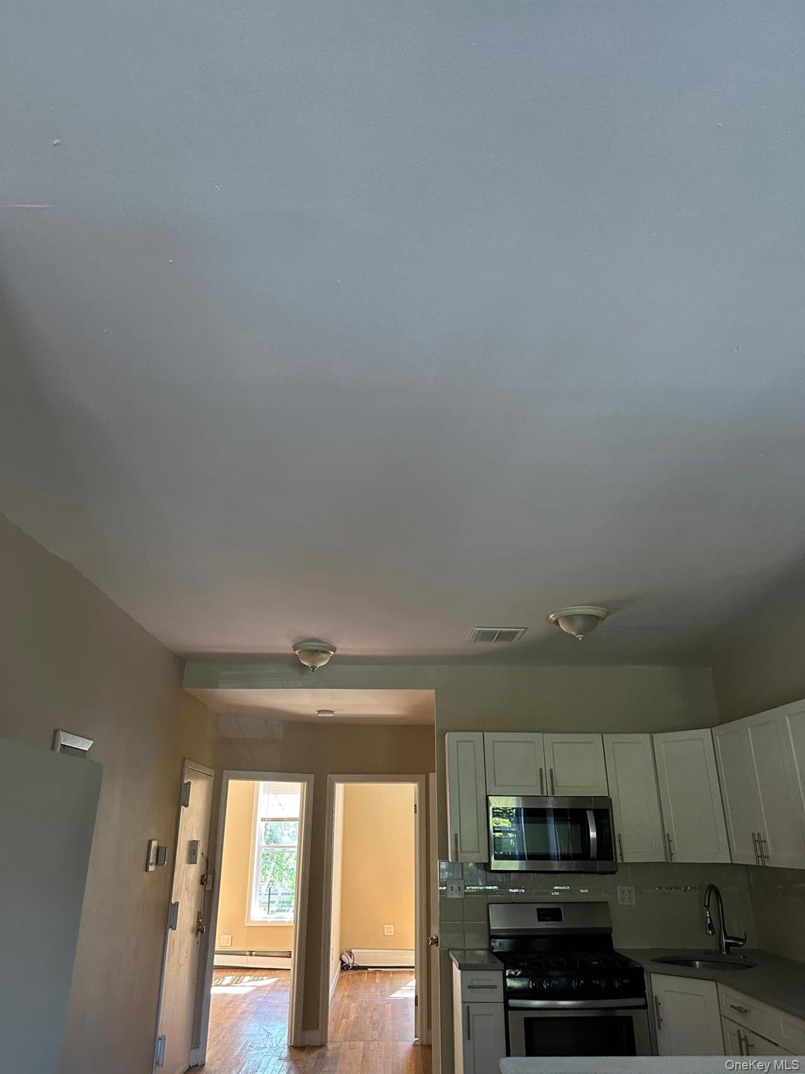 980 Sutter Avenue Property Photo 13