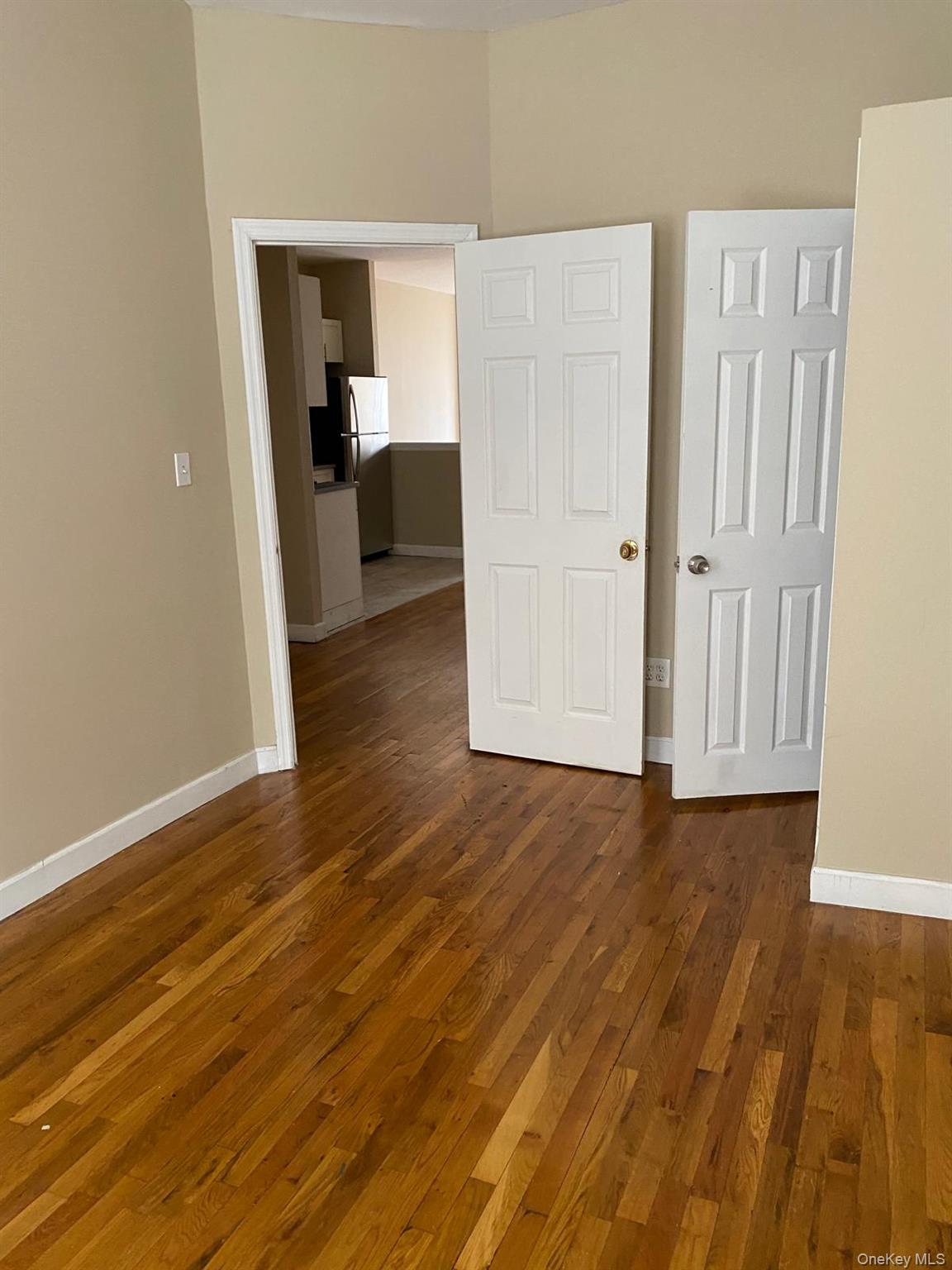 980 Sutter Avenue Property Photo 25