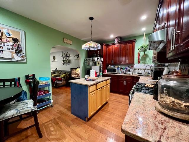 8617 102nd Street Property Photo 25