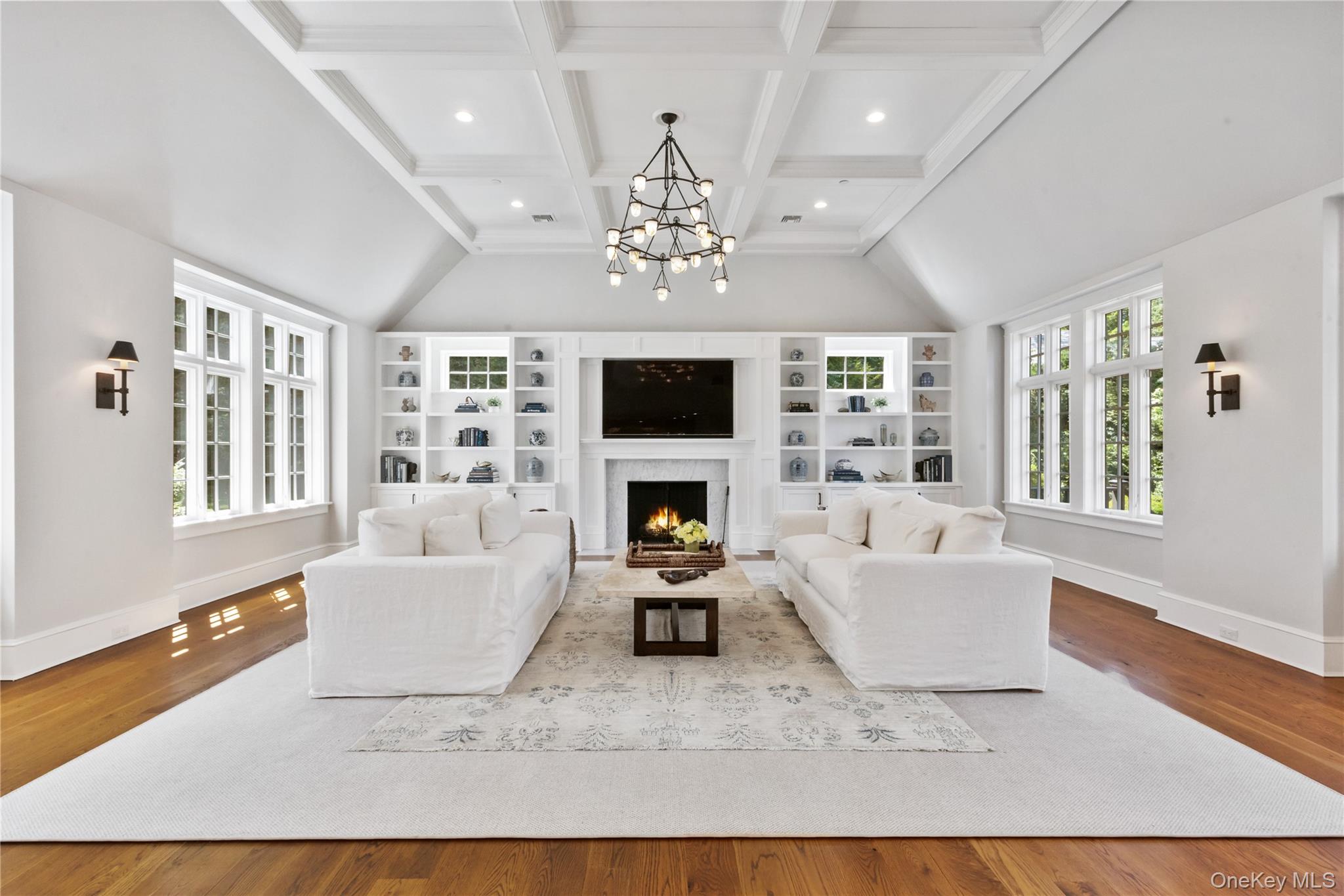 4 Commodore Avenue Property Photo 2