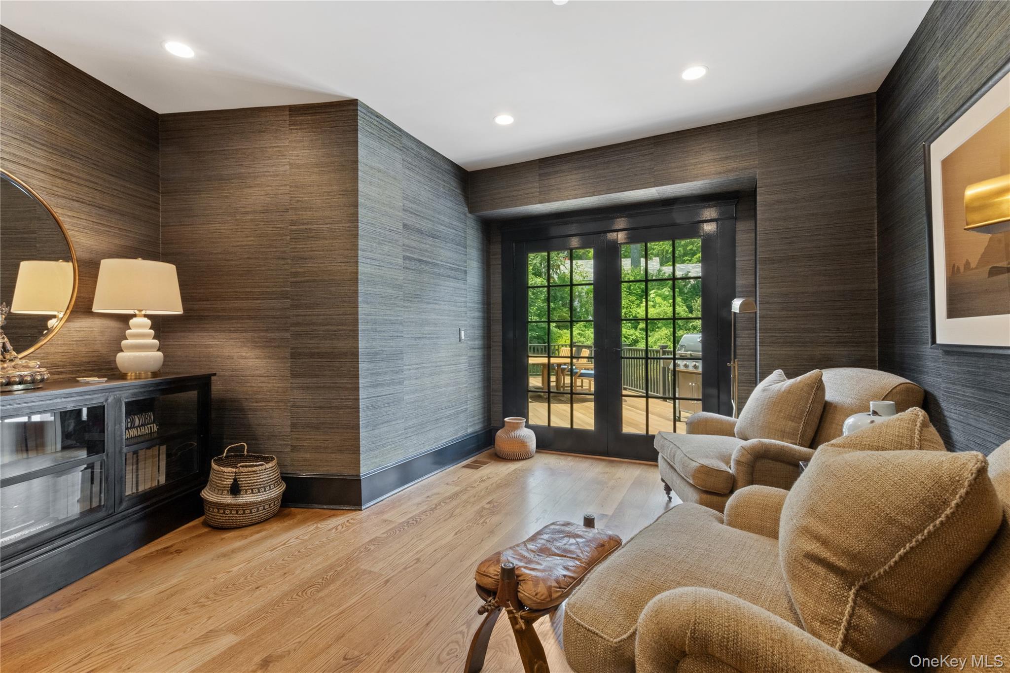 4 Commodore Avenue Property Photo 12