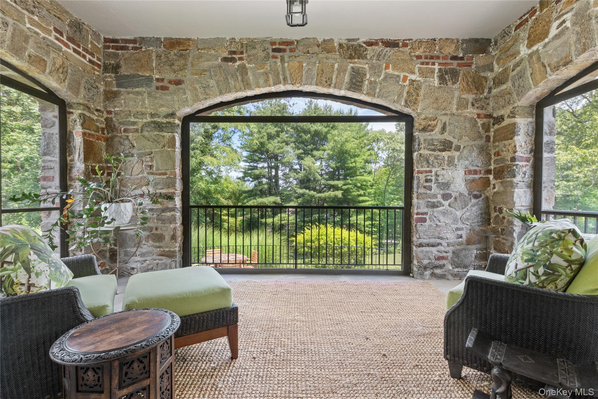 4 Commodore Avenue Property Photo 15