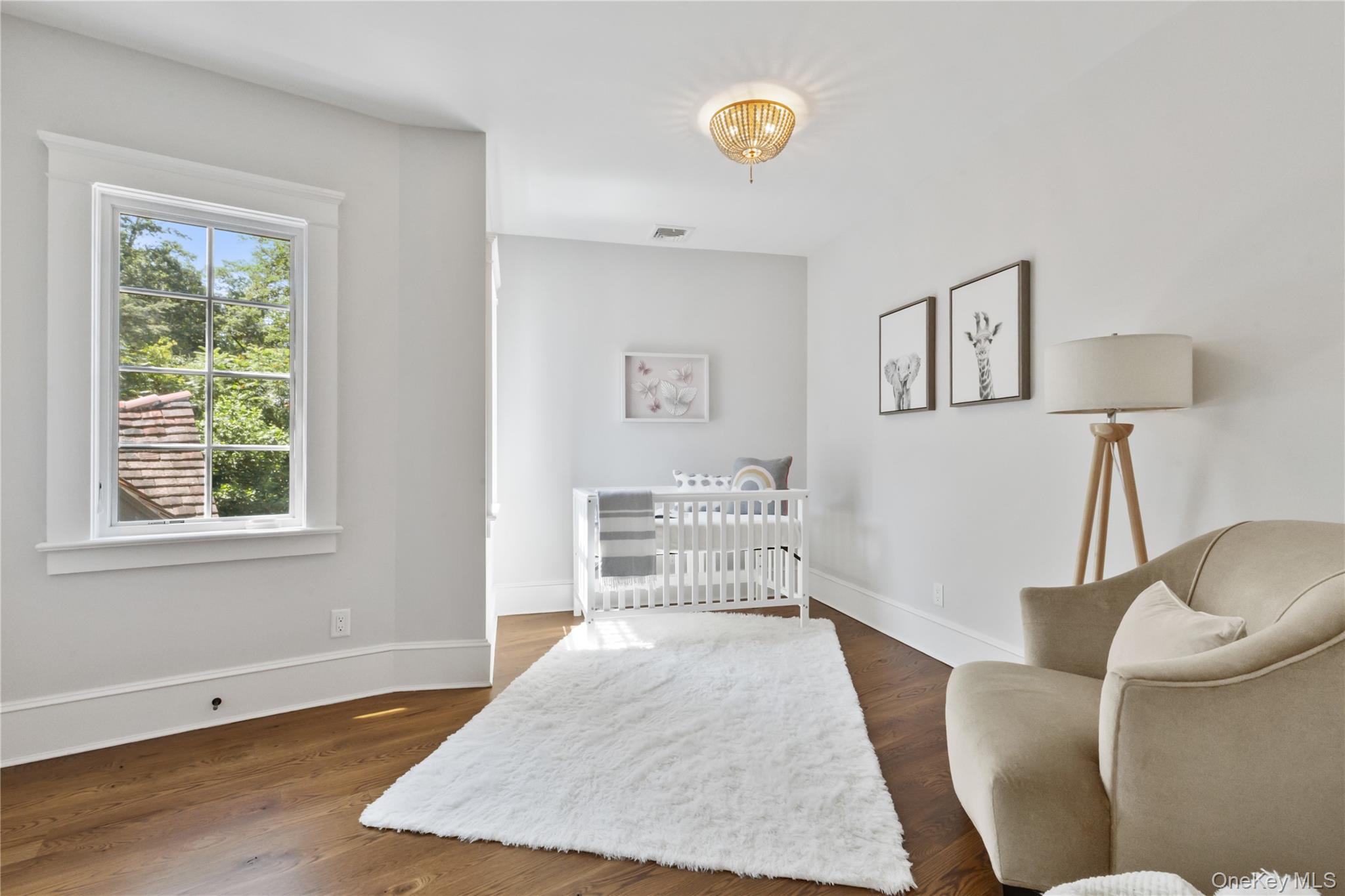 4 Commodore Avenue Property Photo 25