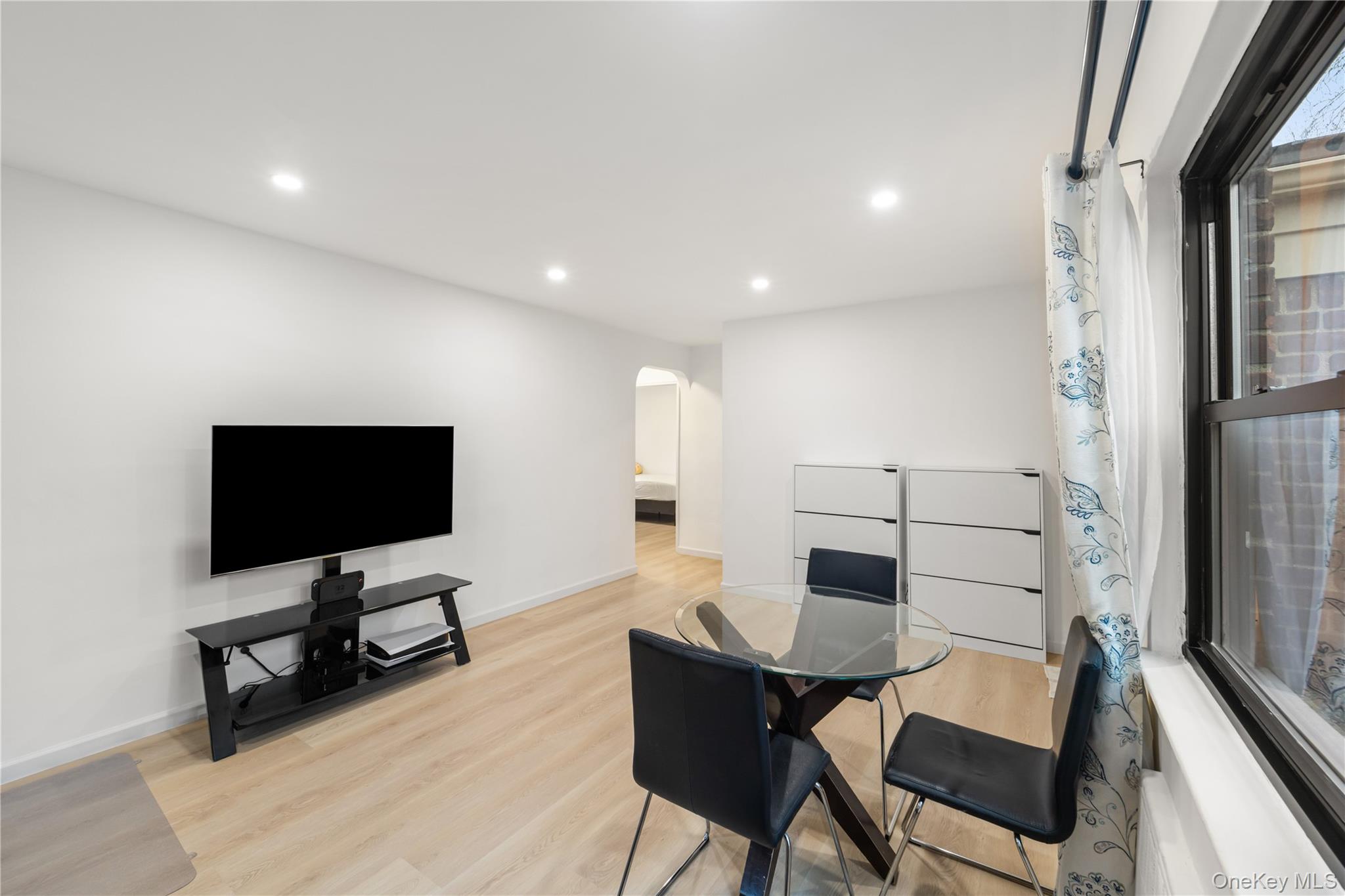 217-14 73rd Avenue 1st Fl Property Photo 6